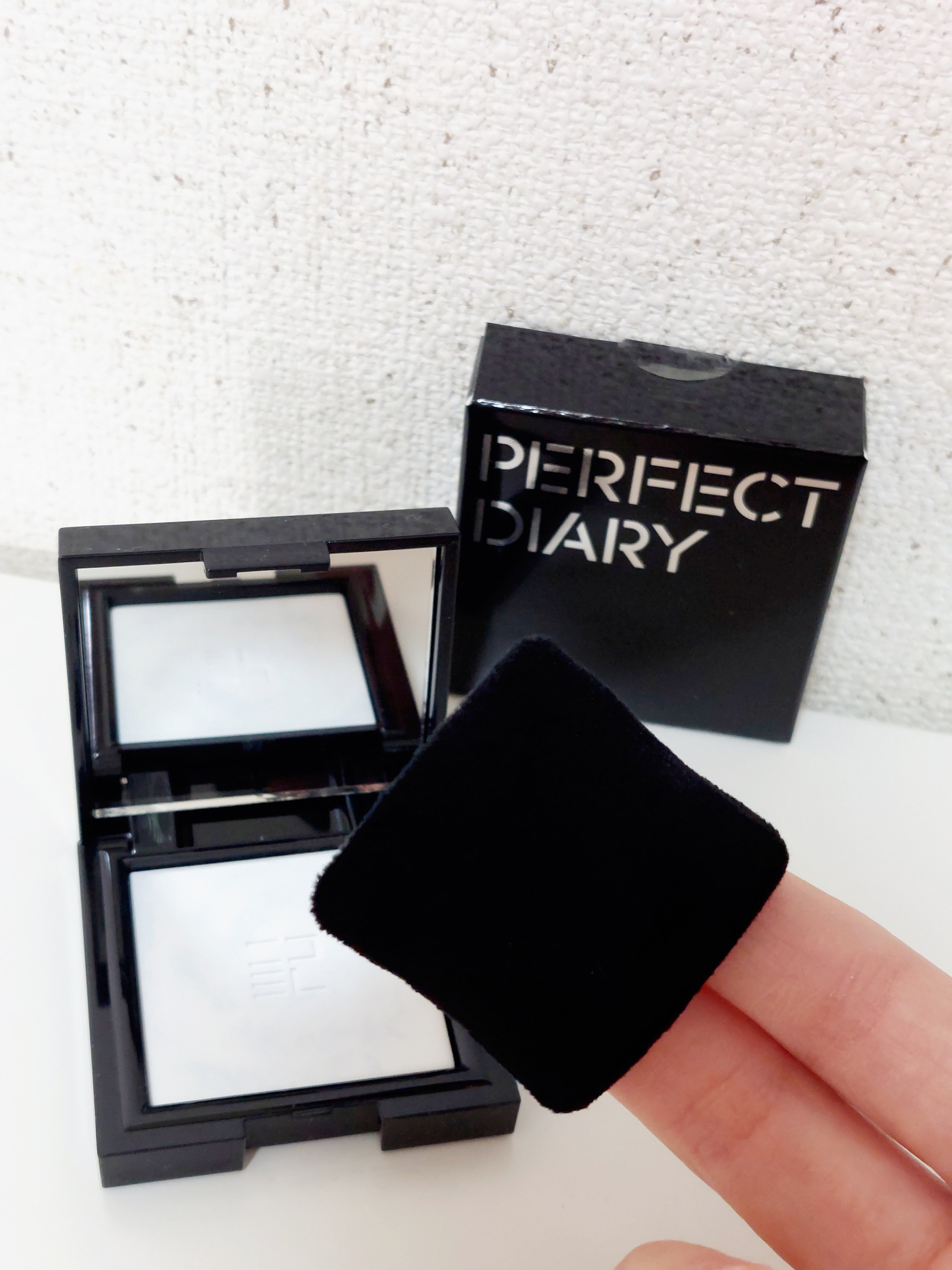 トランスルーシェント ブルーリング セッティング パウダー/PERFECT DIARY/プレストパウダーを使ったクチコミ（3枚目）