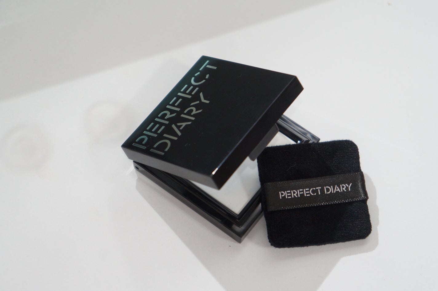 ãã©ã³ã¹ã«ãŒã·ã§ã³ã ãã«ãŒãªã³ã° ã»ããã£ã³ã° ããŠããŒ/PERFECT DIARY/ãã¬ã¹ãããŠããŒã䜿ã£ãã¯ãã³ãïŒ2æç®ïŒ
