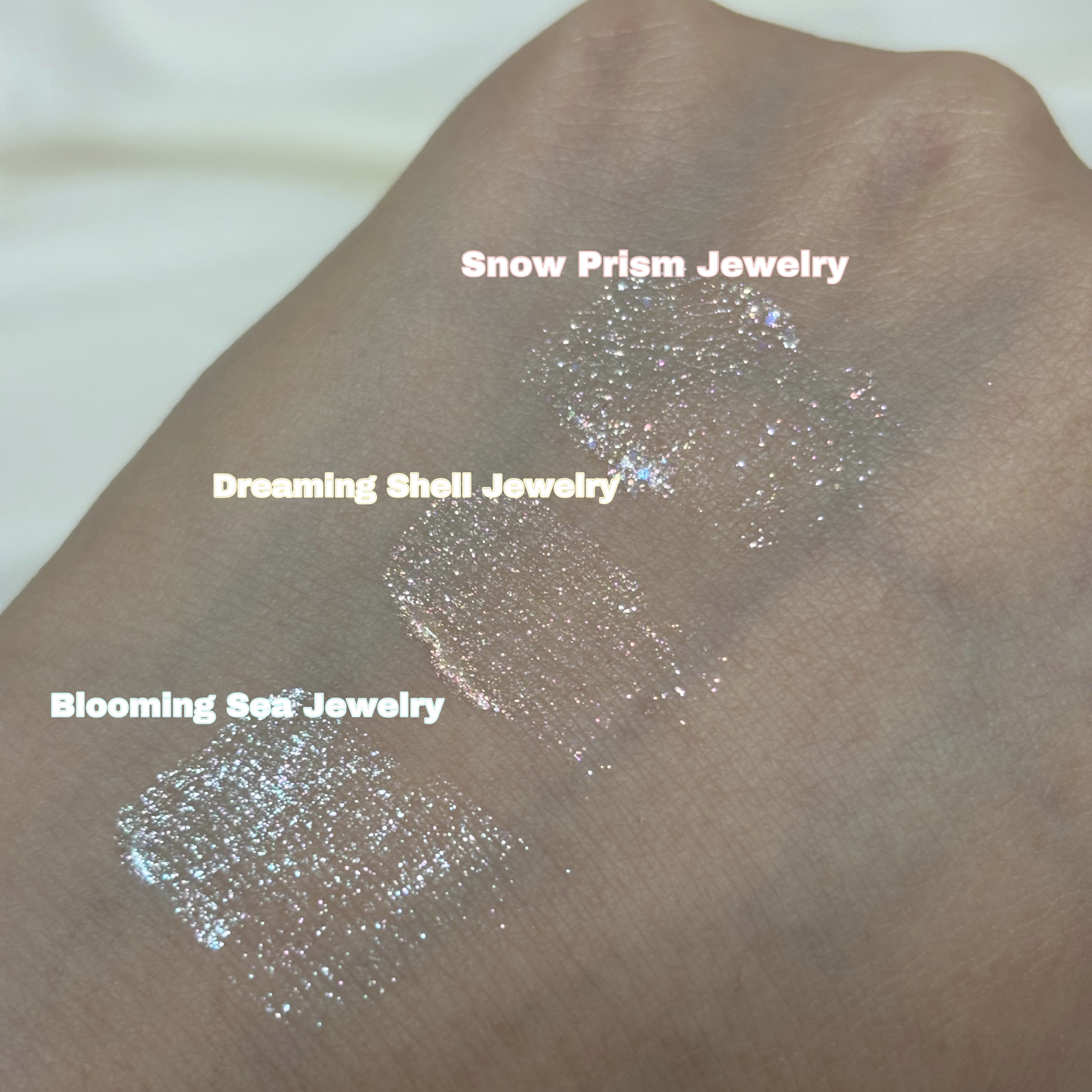 フェアリージュエルアイグリッター/Milk Touch/グリッターを使ったクチコミ（3枚目）