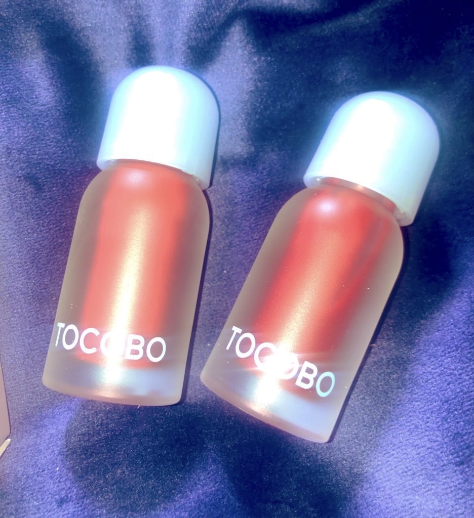 ジューシーベリープランピングリップオイル/TOCOBO/リップグロスを使ったクチコミ（2枚目）