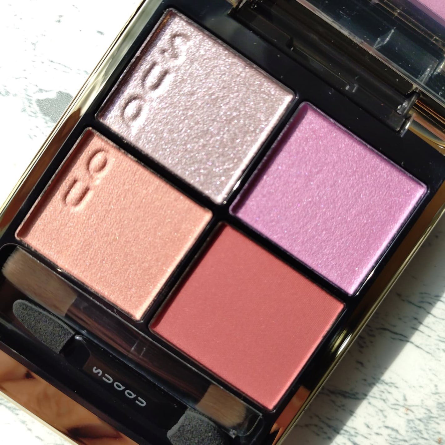 シグニチャー カラー アイズ/SUQQU/アイシャドウパレットを使ったクチコミ(3枚目)