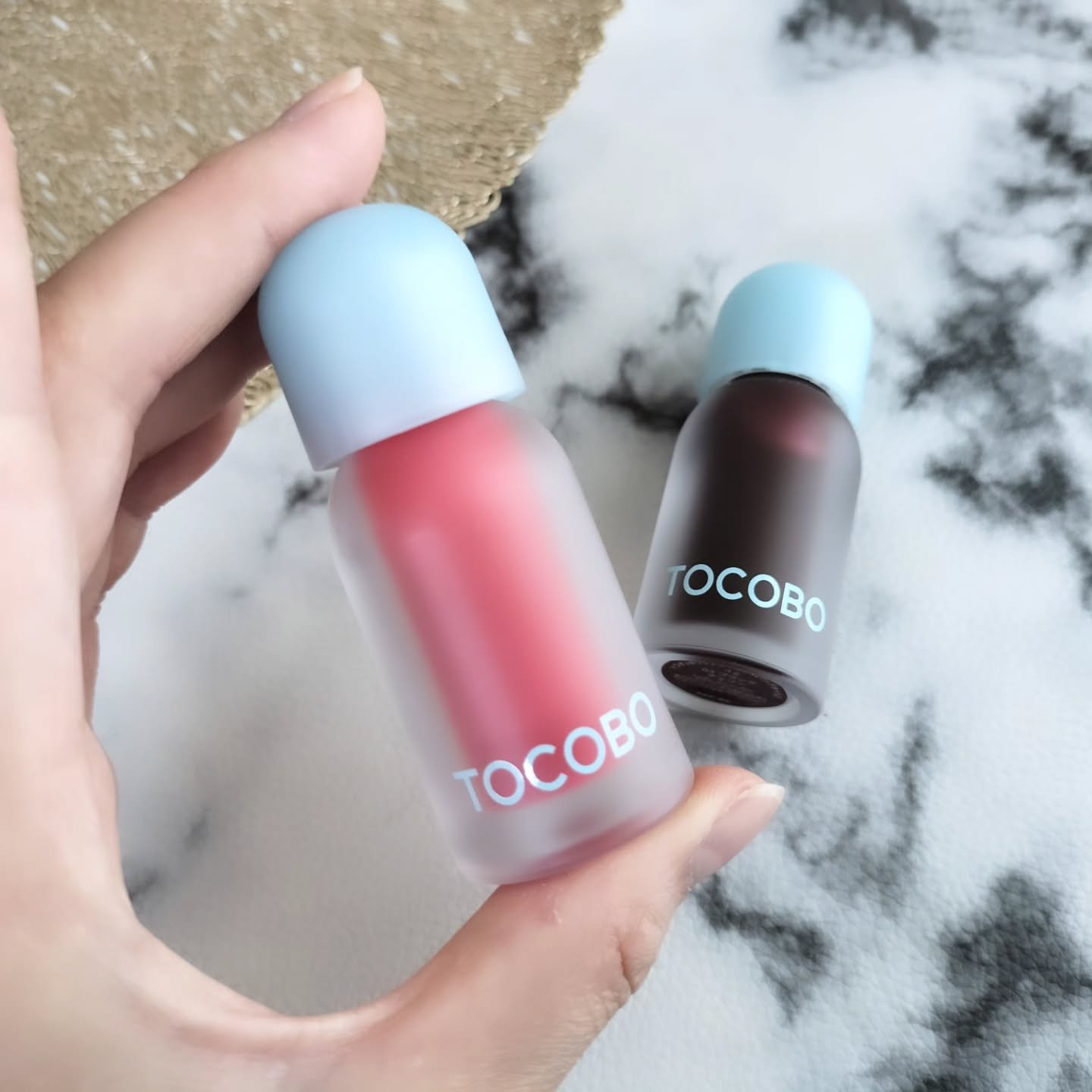 ジューシーベリープランピングリップオイル/TOCOBO/リップグロスを使ったクチコミ（3枚目）