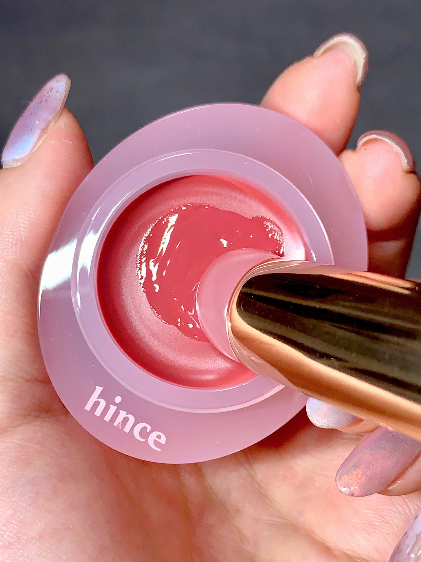 ロウグロウデューイーボール/hince/リップバームを使ったクチコミ(8枚目)