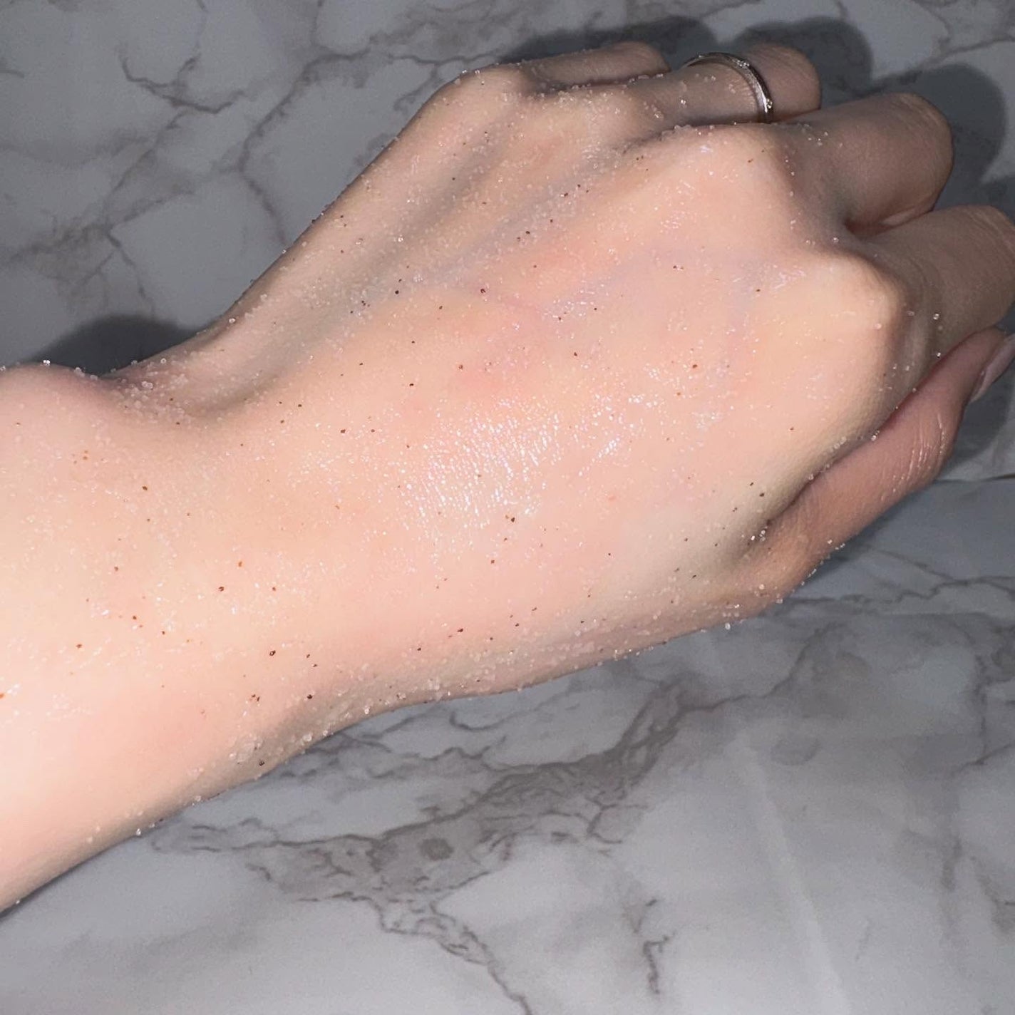 ボディスクラブ ブラッシャー クリア/アーレス/ボディスクラブを使ったクチコミ(4枚目)