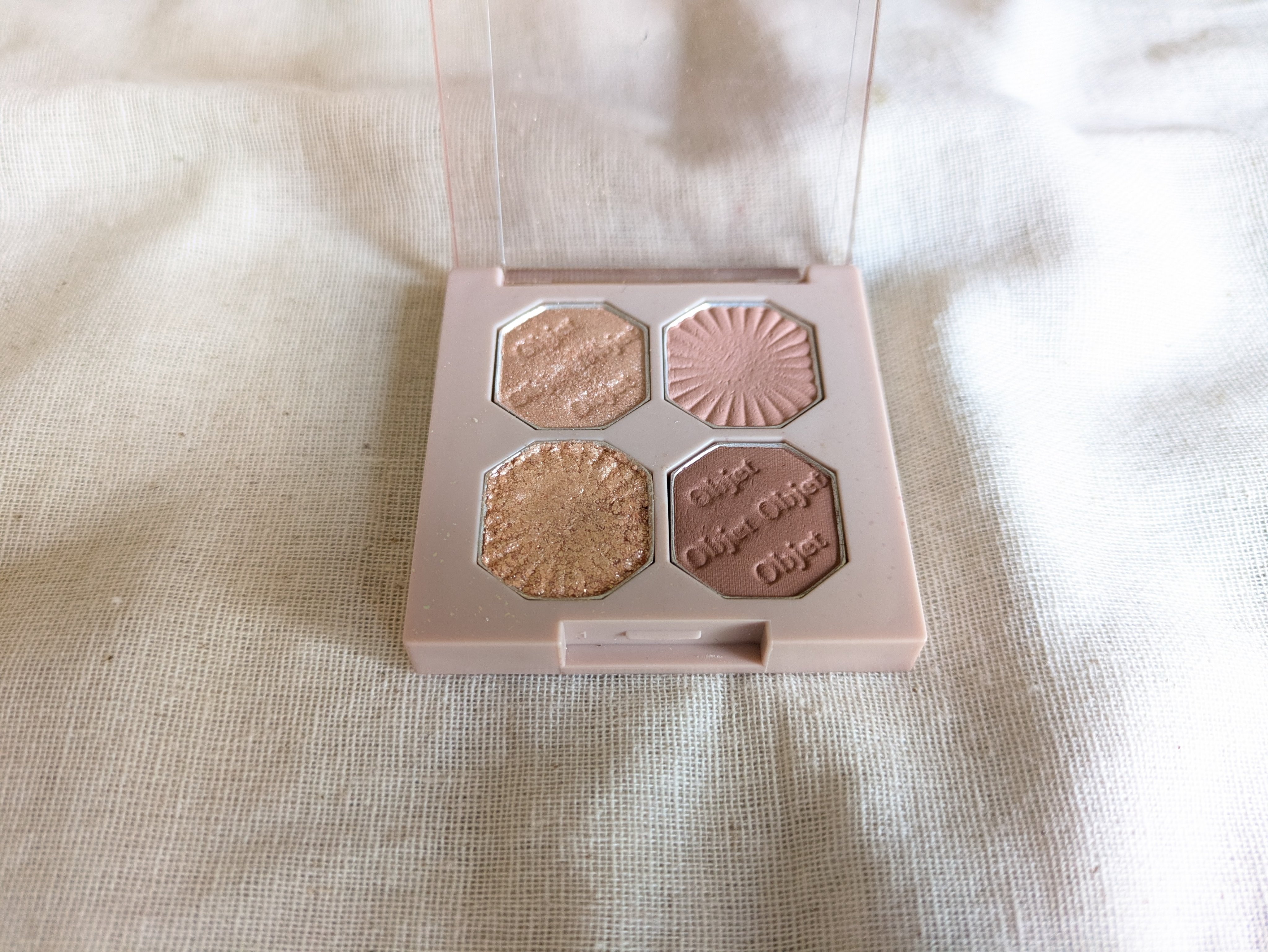 プレイカラーアイズ ミニオブジェ/ETUDE/アイシャドウパレットを使ったクチコミ（3枚目）