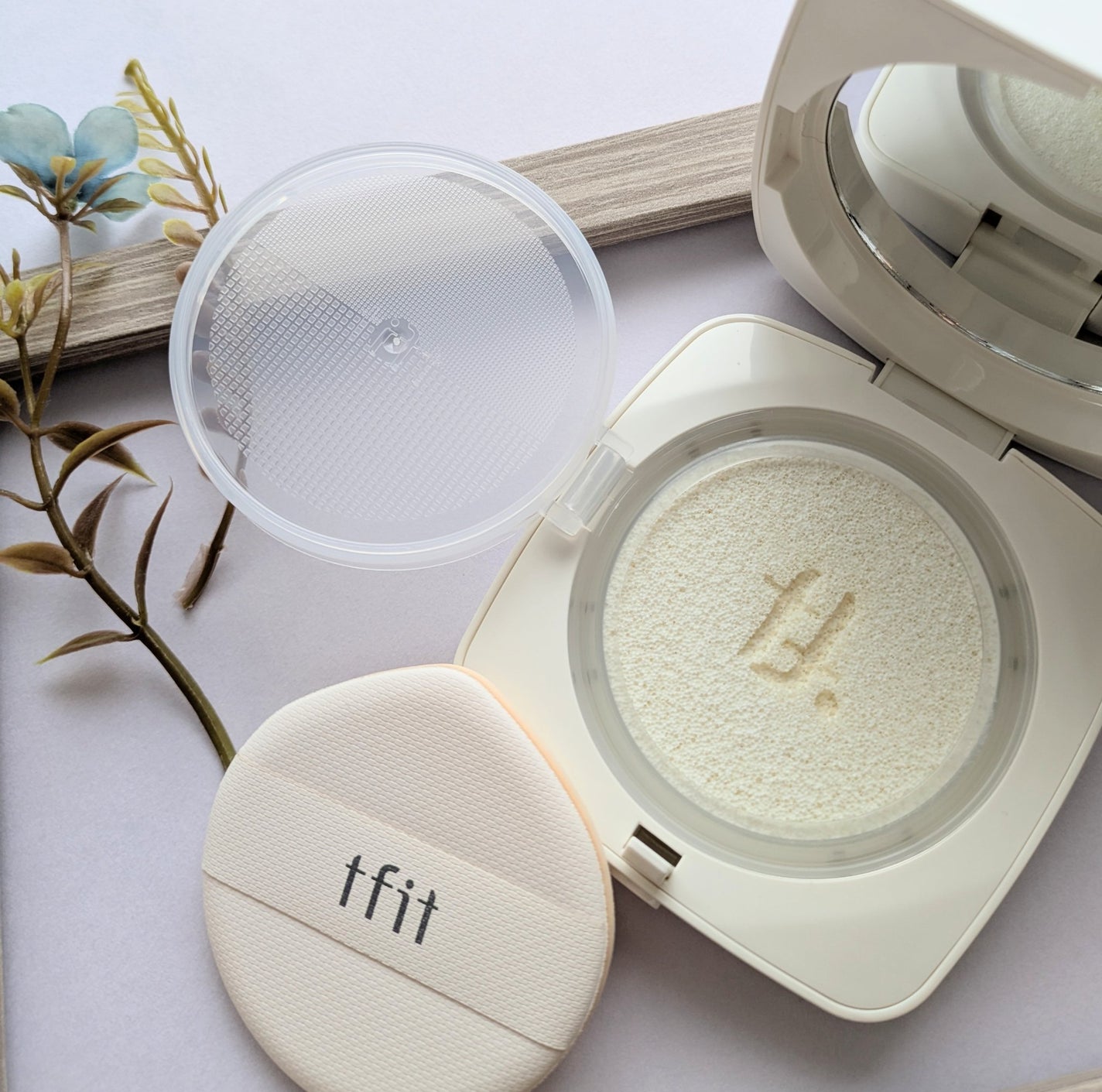 ベースフィットトーンアップサンクッション/TFIT/クッションファンデーションを使ったクチコミ(2枚目)