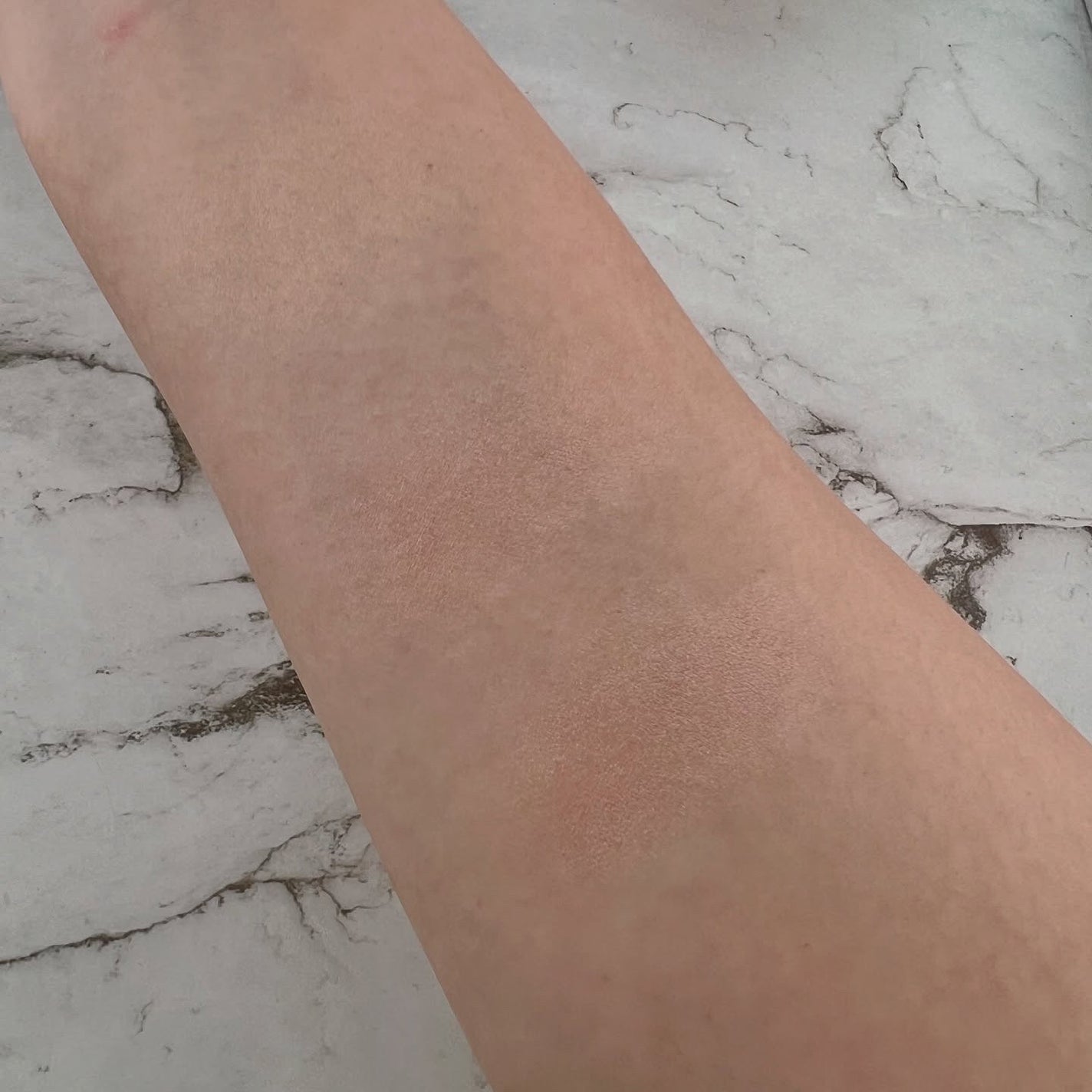 オールオーバーフェイスブラッシュ/TWO SLASH FOUR/パウダーチークを使ったクチコミ(4枚目)