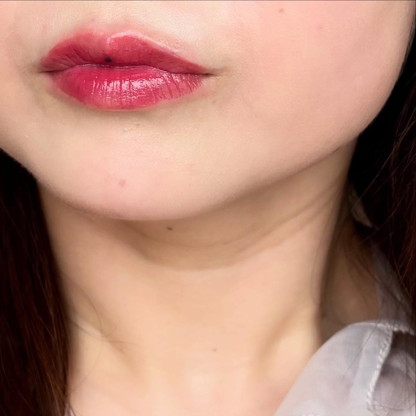 ウォータフルグロウティント/wakemake/リップティントを使ったクチコミ（3枚目）