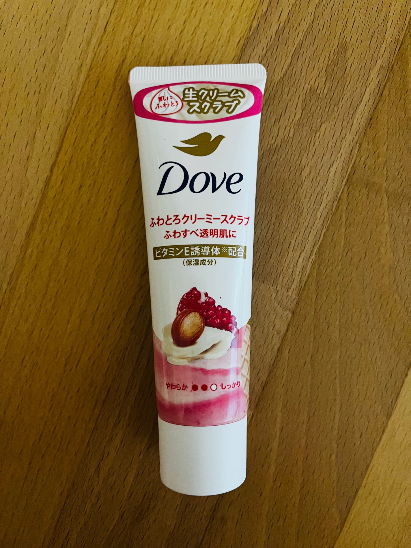 ダヴ ふわとろクリーミースクラブ ザクロ&シアバター/ダヴ/ボディスクラブを使ったクチコミ(1枚目)