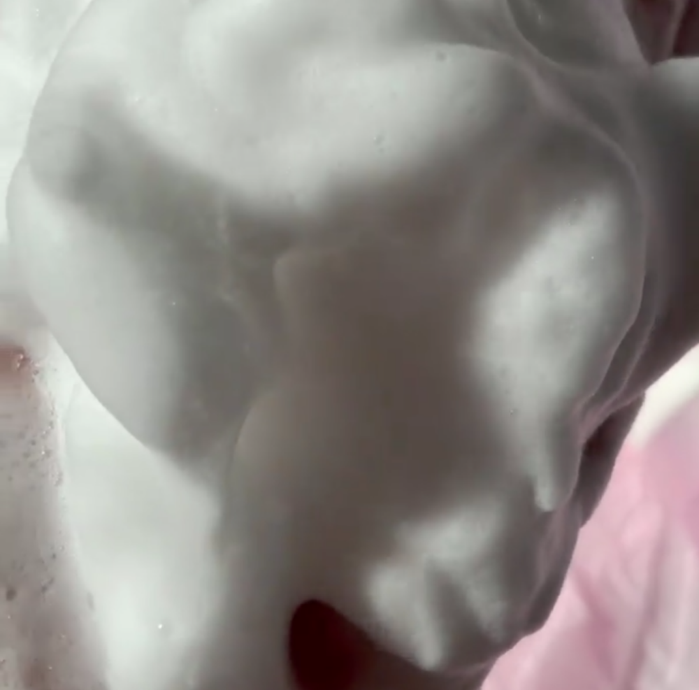 BANILA CO クリーンイットゼロ フォームクレンザーのクチコミ「BANILA CO
クイーンイット ゼロ　フォームクレンザー　　150ml

きめ細かい泡立ち.....」（3枚目）