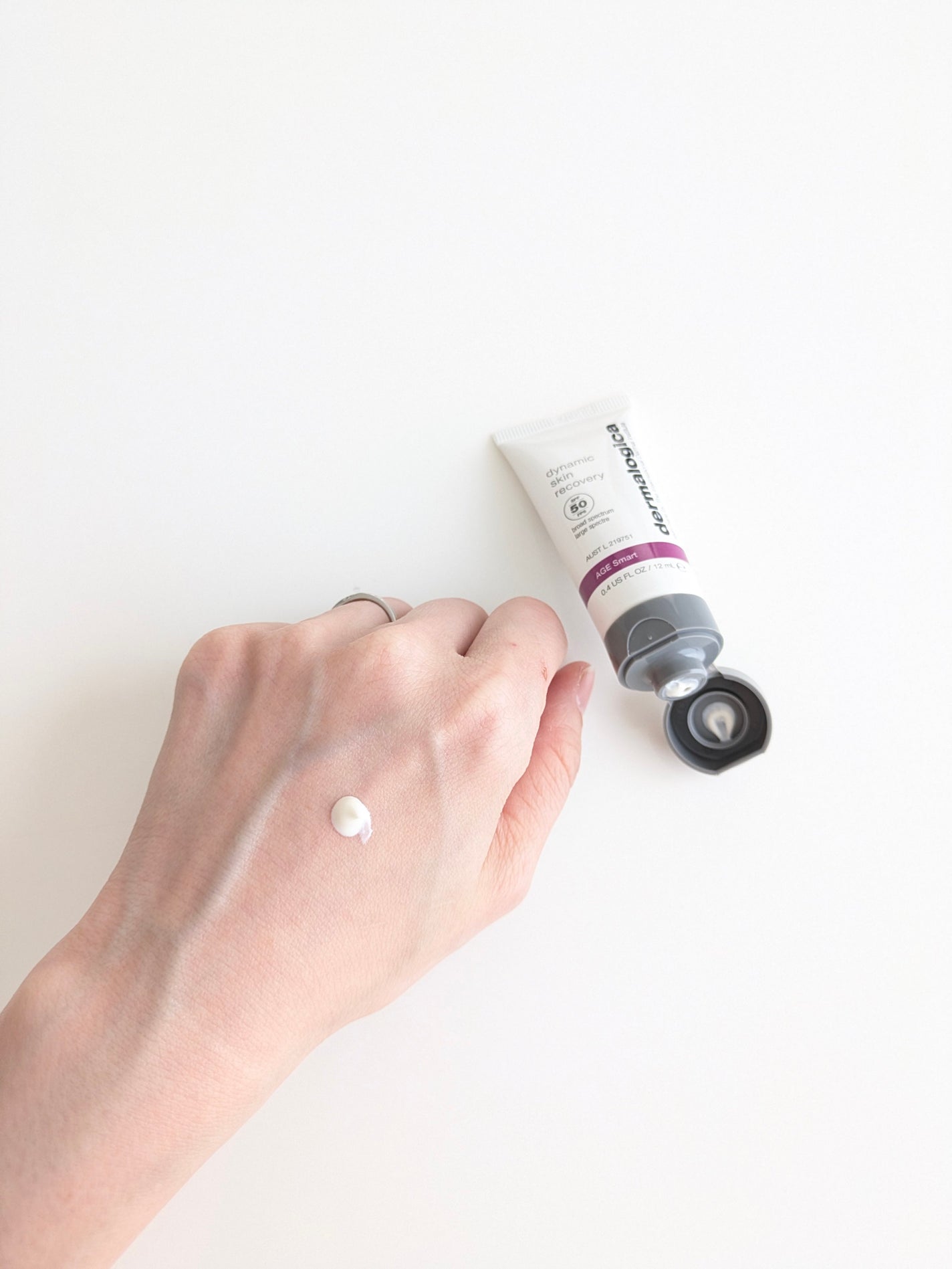 dynamic skin recovery spf 50/ダーマロジカ/日焼け止め・UVケアを使ったクチコミ(3枚目)