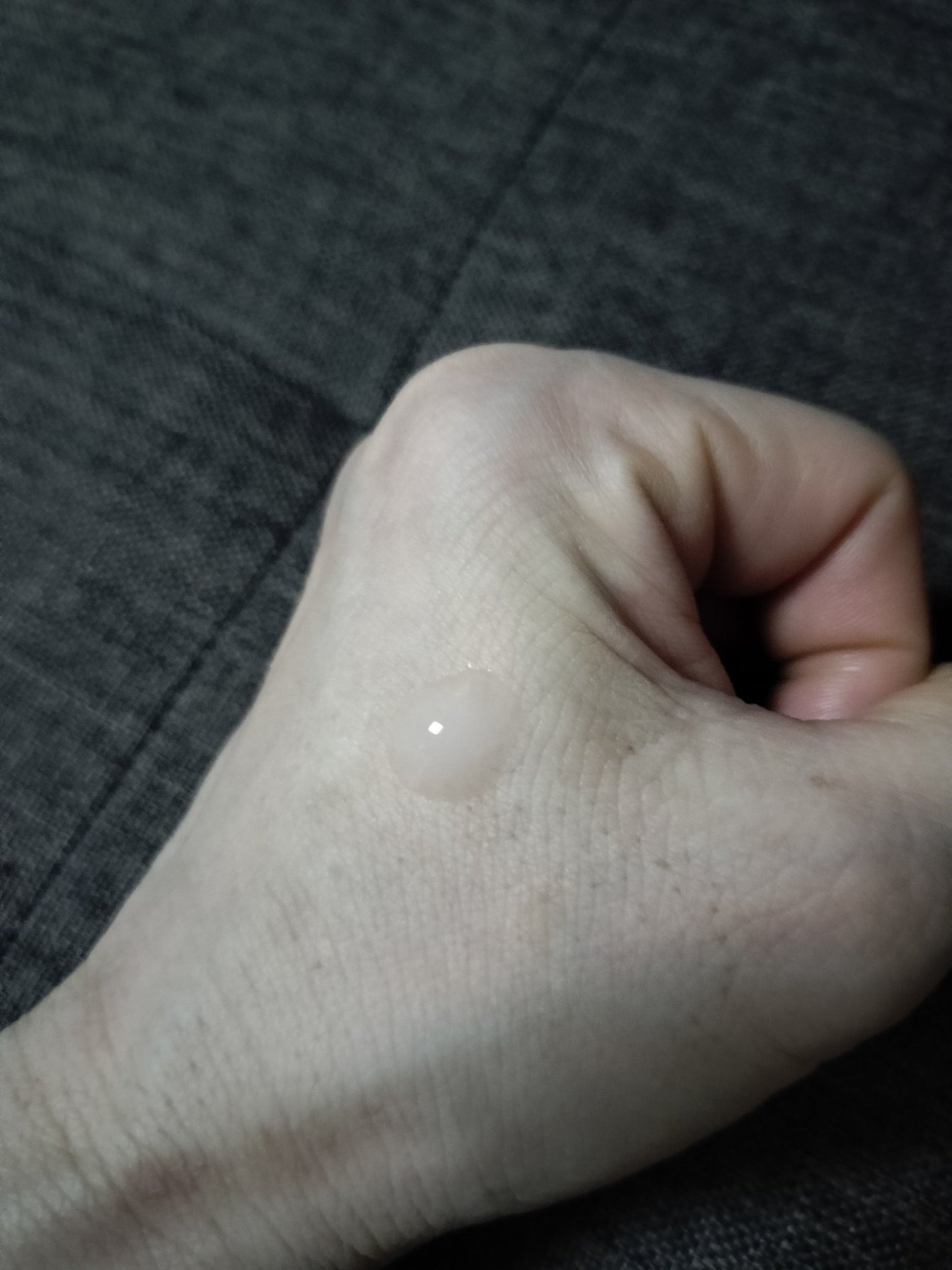 アンドフェム フェムケア美白ジェル/&fem/ボディクリームを使ったクチコミ(2枚目)