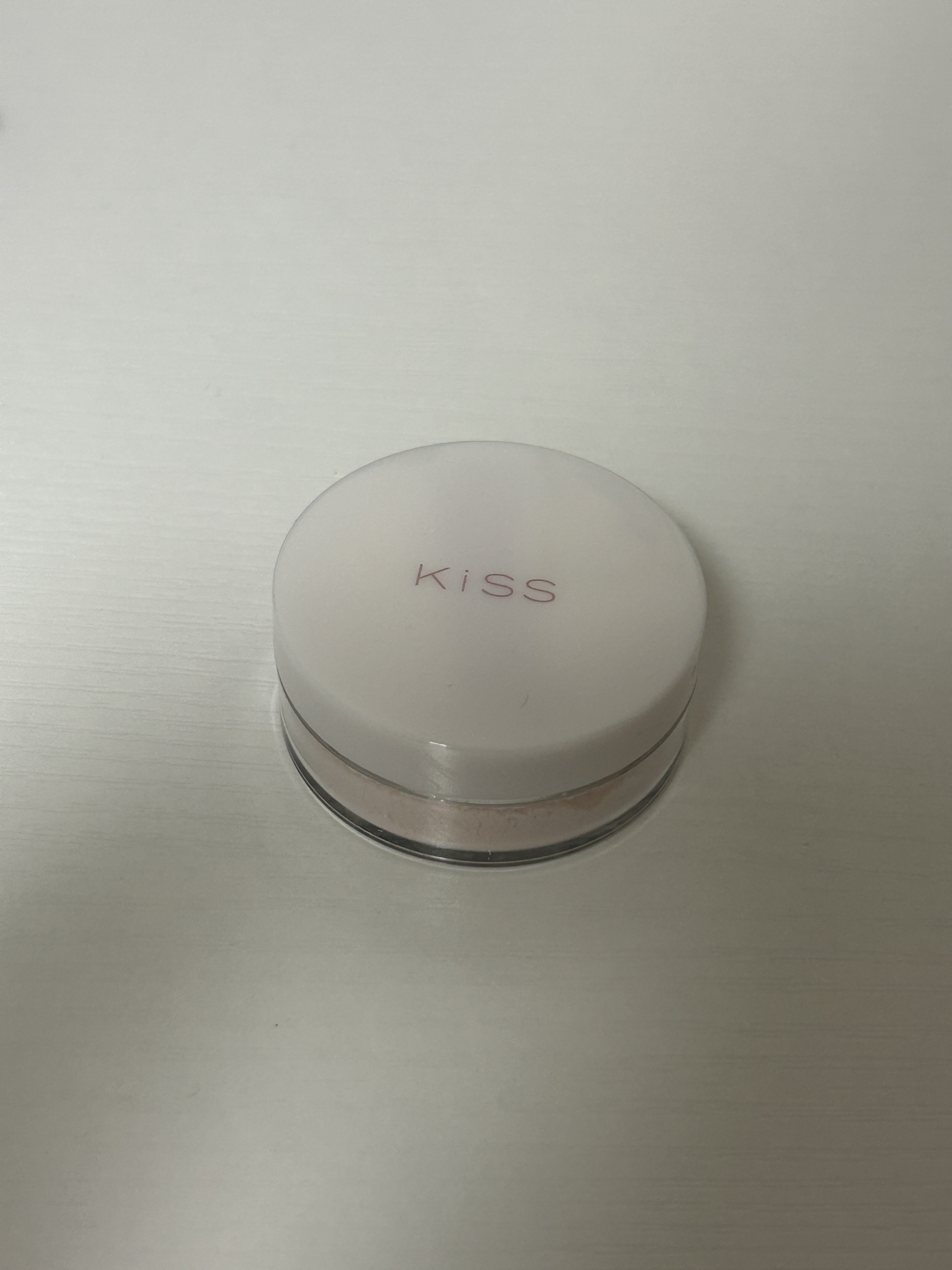 マットシフォン フィニッシングルースパウダー /KiSS/ルースパウダーを使ったクチコミ（1枚目）