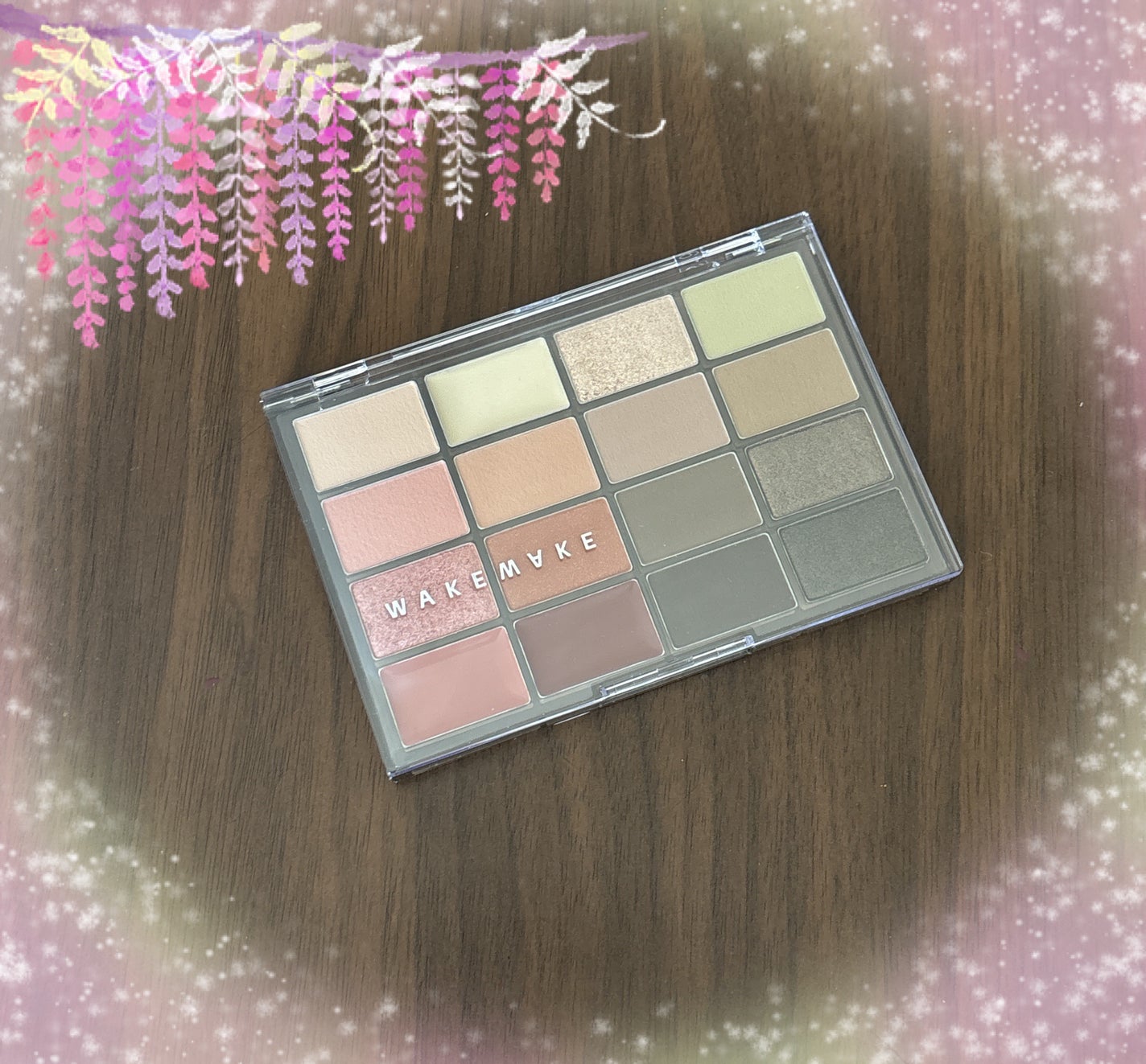 ソフトブラーリングアイパレット/wakemake/アイシャドウパレットを使ったクチコミ(2枚目)