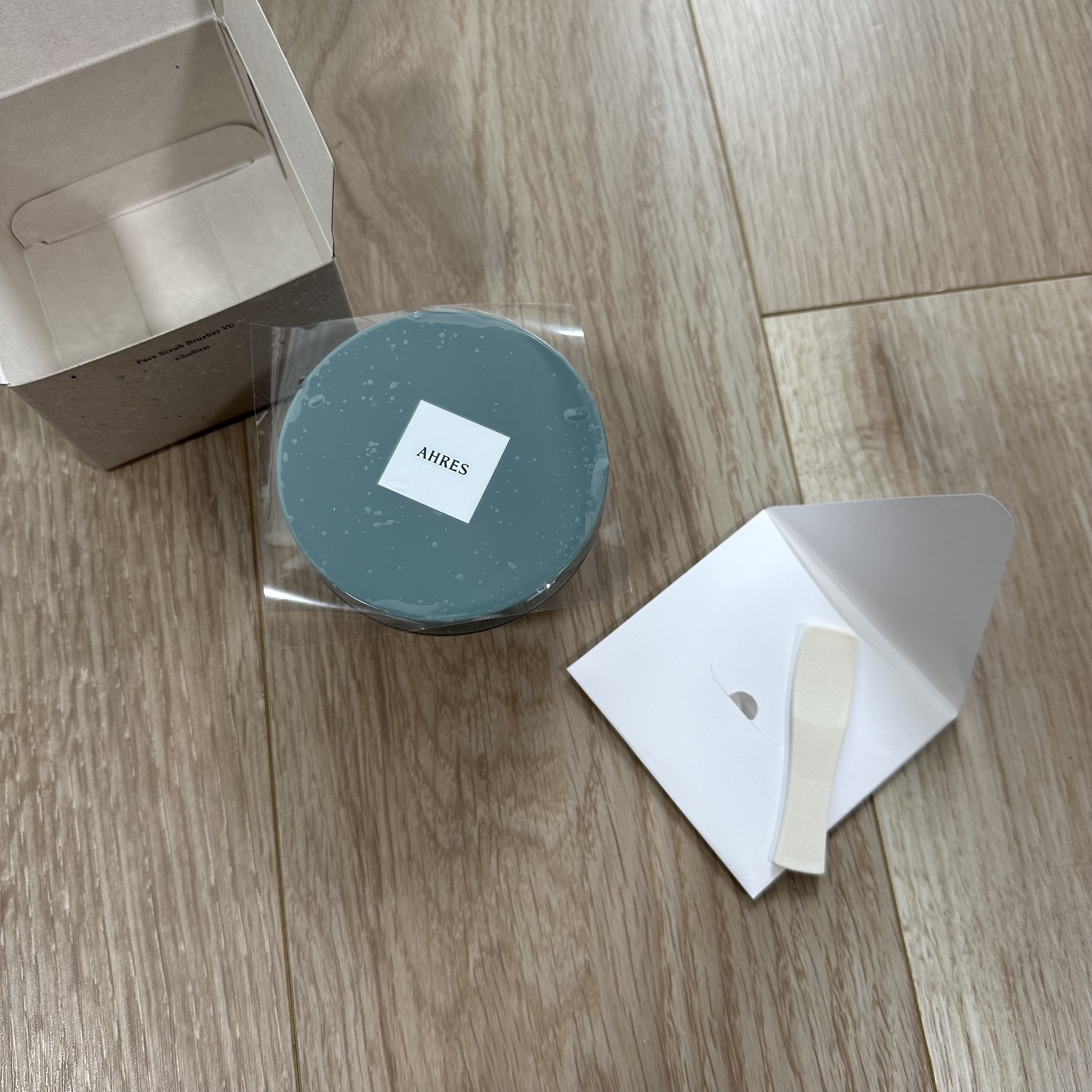 フェイススクラブ ブラッシャー VG/アーレス/スクラブ・ゴマージュを使ったクチコミ（3枚目）