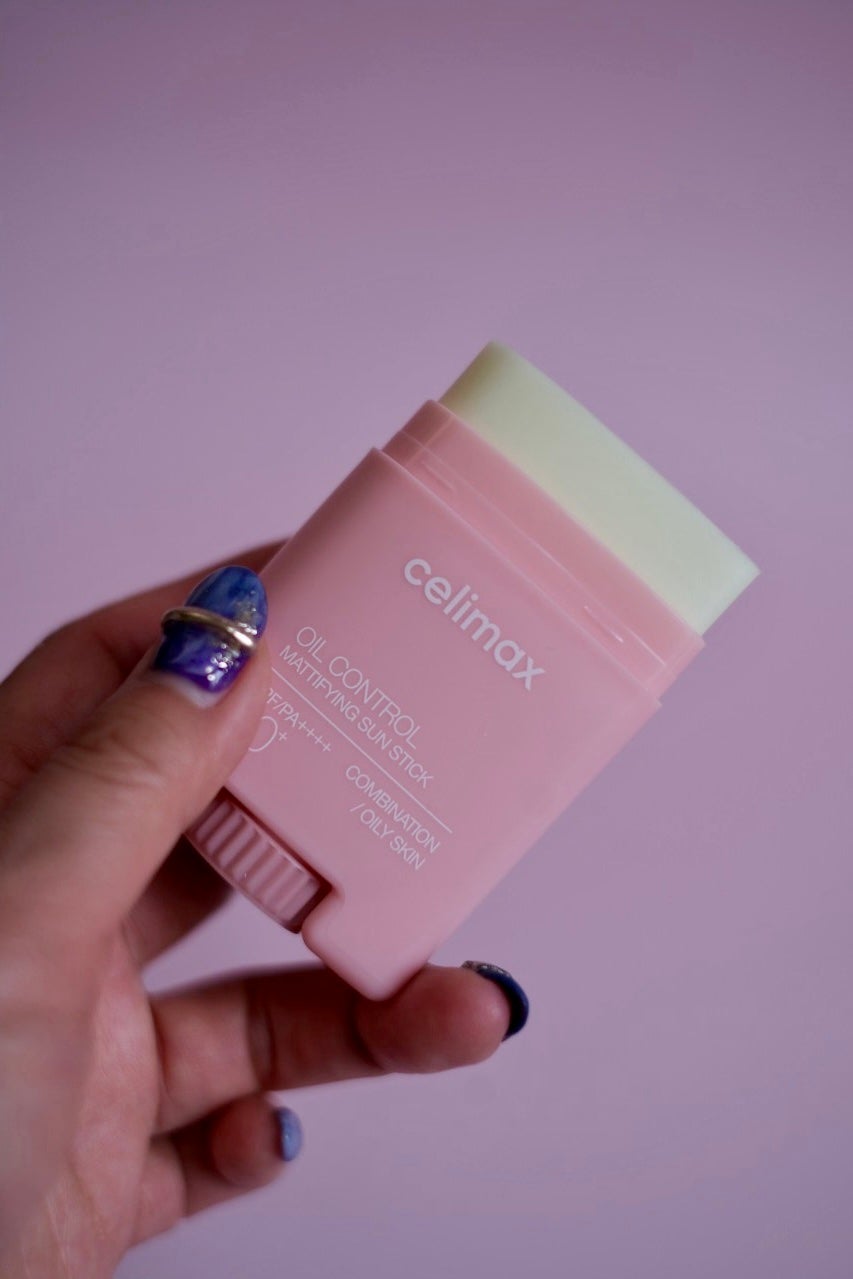はち on LIPS 「急な夏日に慌てて「オイルコントロールキット」を持ち歩いています..」(4枚目)