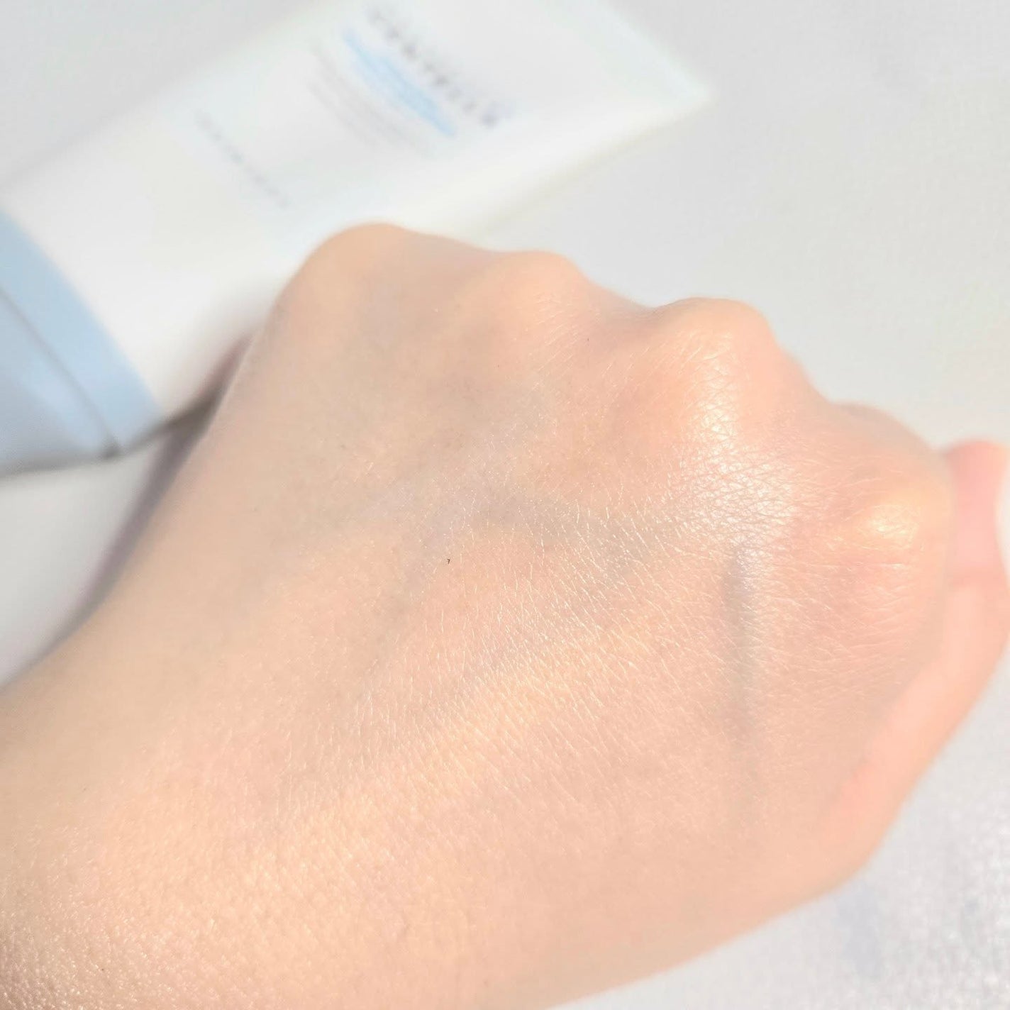 ヒアルーシカ ウォーターフィット サンセラム/SKIN1004/日焼け止めローションを使ったクチコミ(5枚目)