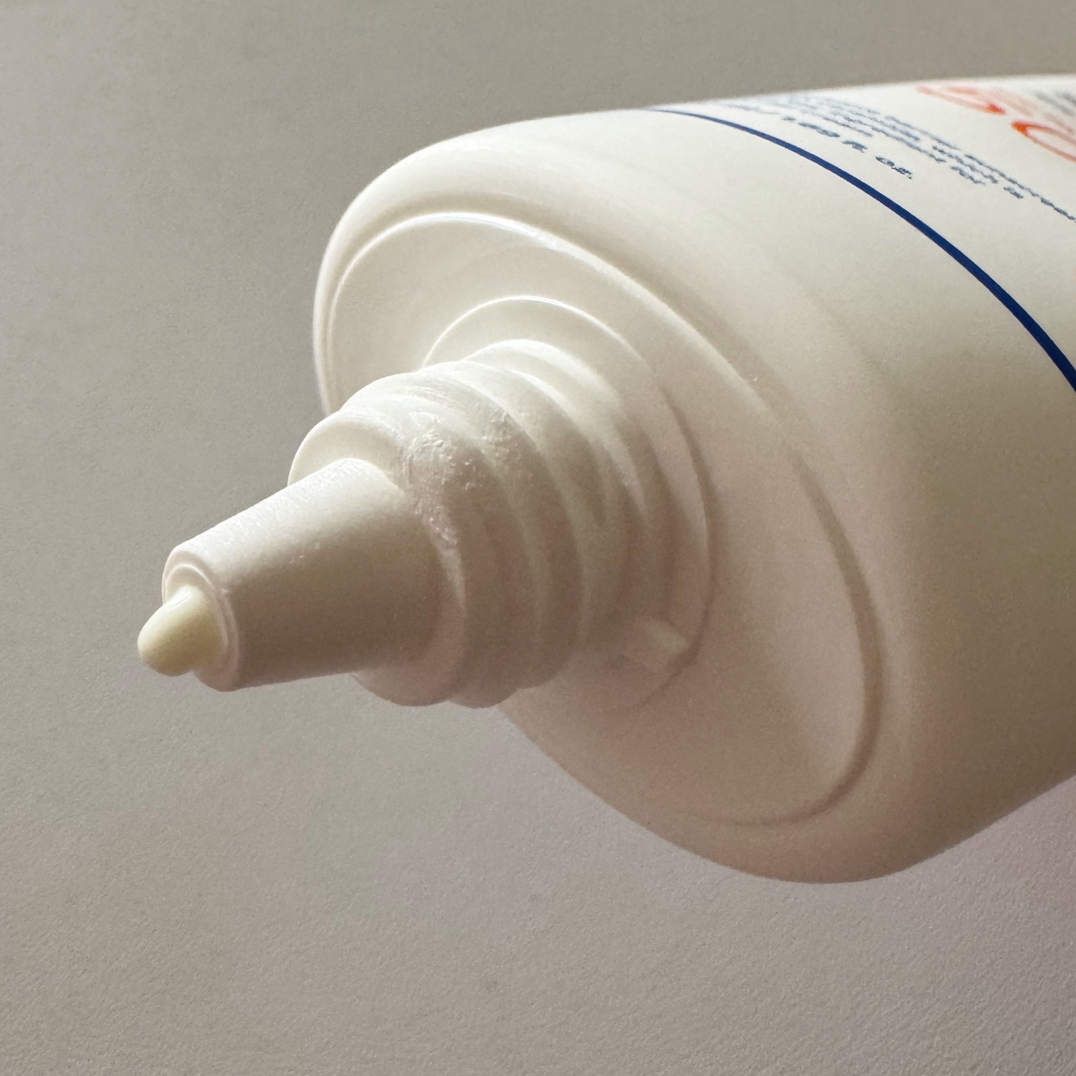 セラ水分バリア日焼け止め/Real Barrier/日焼け止めクリームを使ったクチコミ（2枚目）