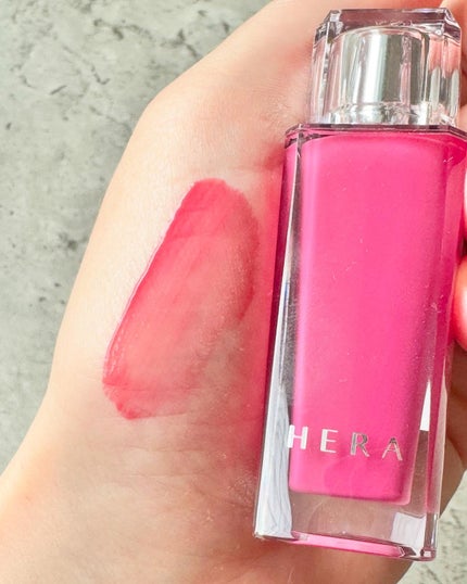 センシュアル フィッティング グロウ ティント/HERA/リップティントを使ったクチコミ(2枚目)