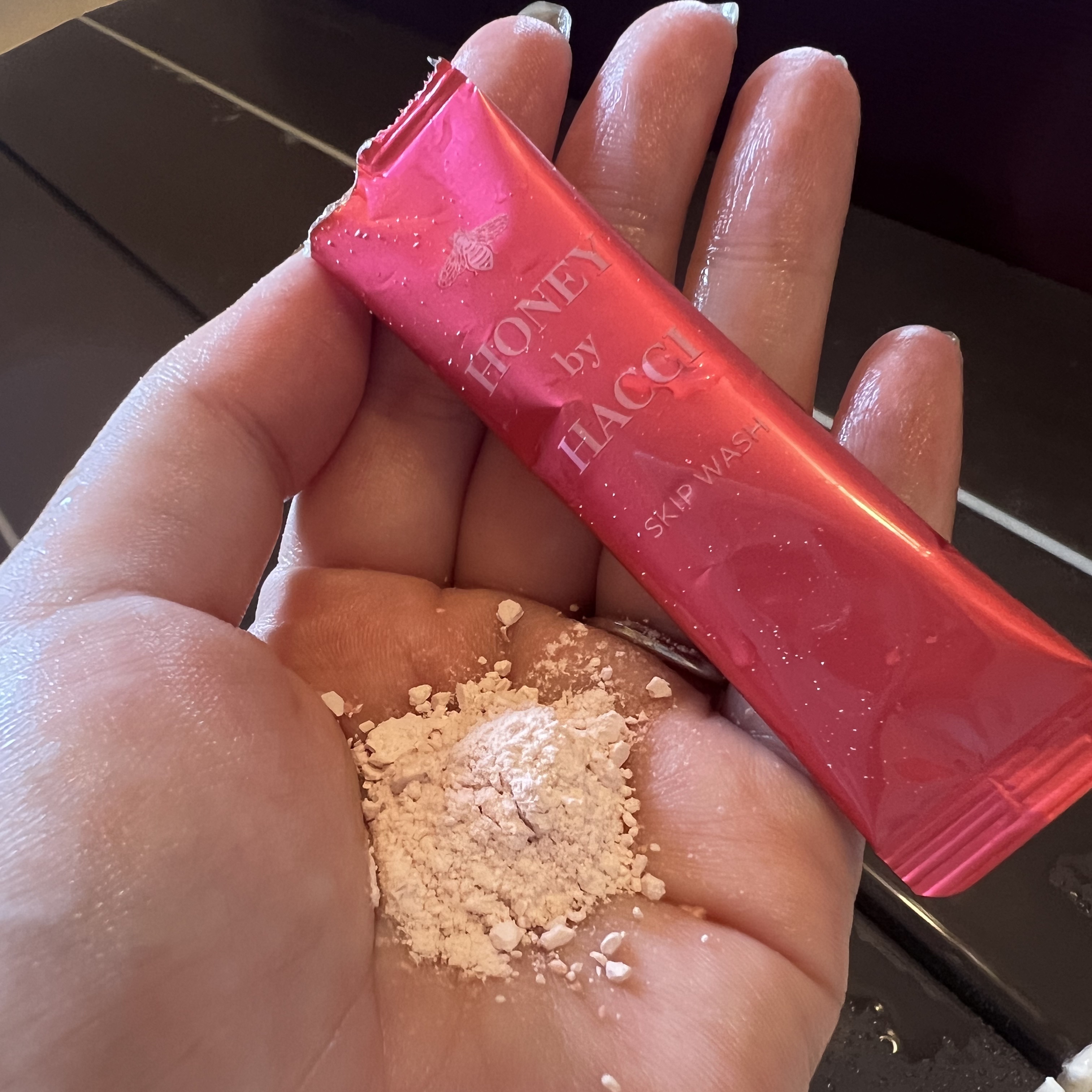 スキップウォッシュ /HACCI/洗顔パウダーを使ったクチコミ（2枚目）