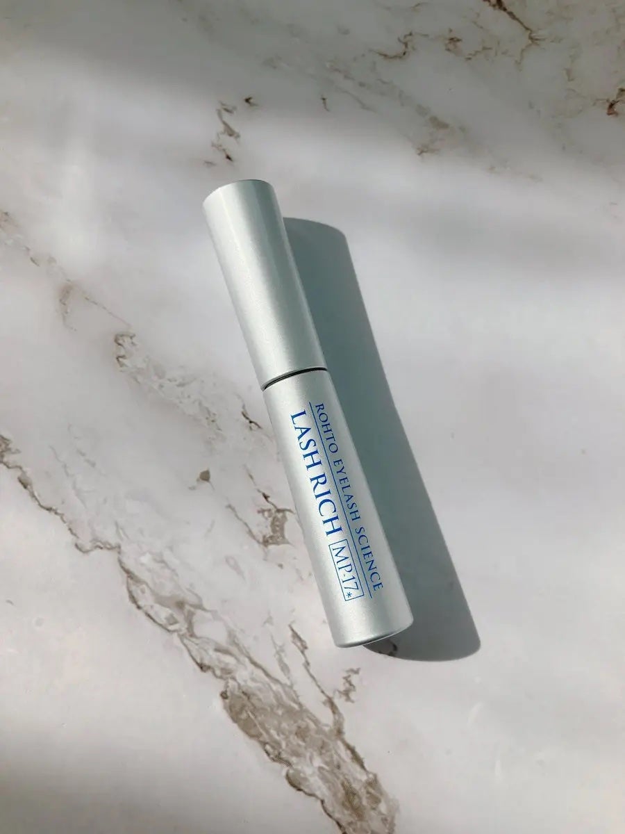 ラッシュリッチアイラッシュセラム/ロート製薬/まつげ美容液を使ったクチコミ(2枚目)
