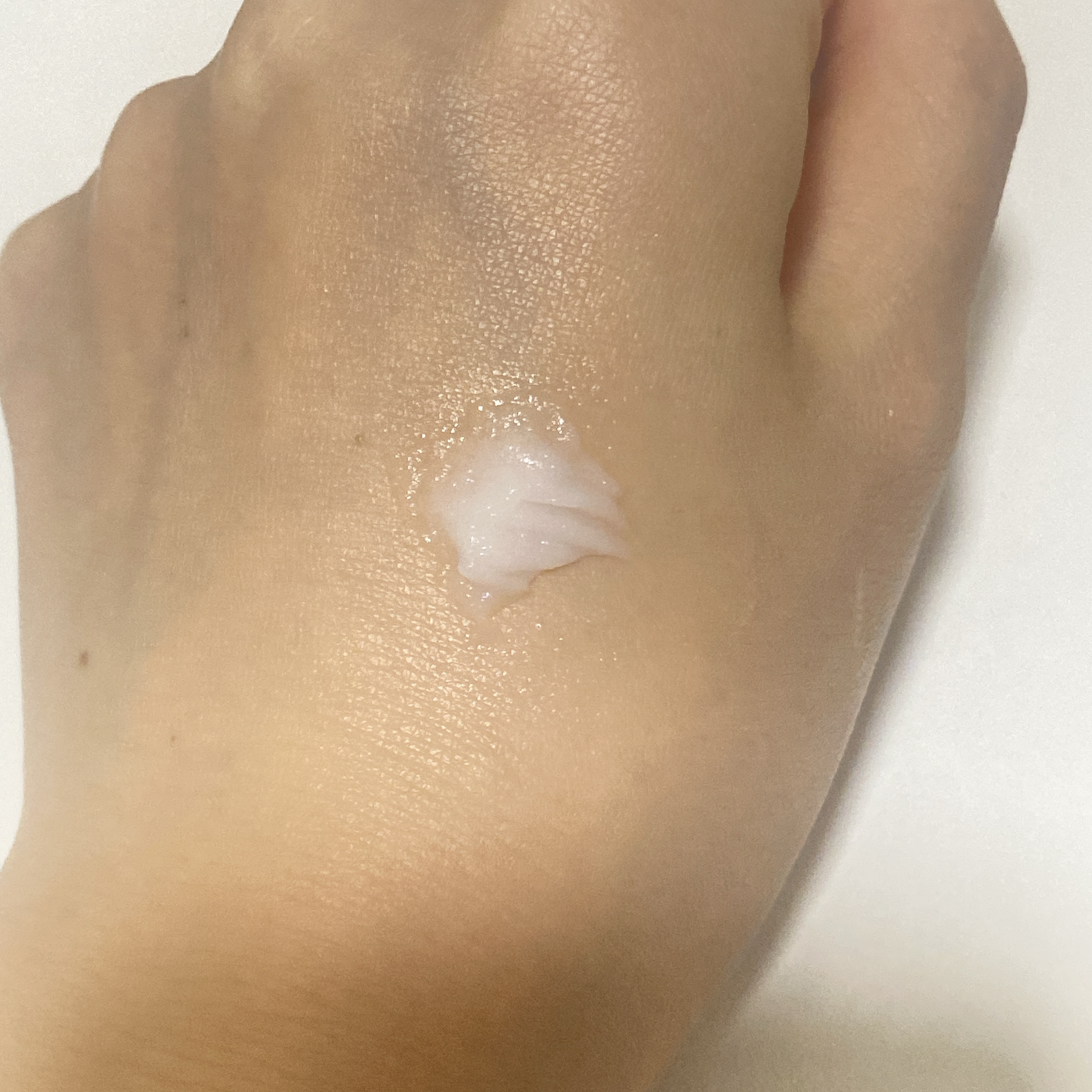 ニベア ロイヤルブルーボディクリーム うるおい密封ケア/ニベア/ボディクリームを使ったクチコミ（2枚目）