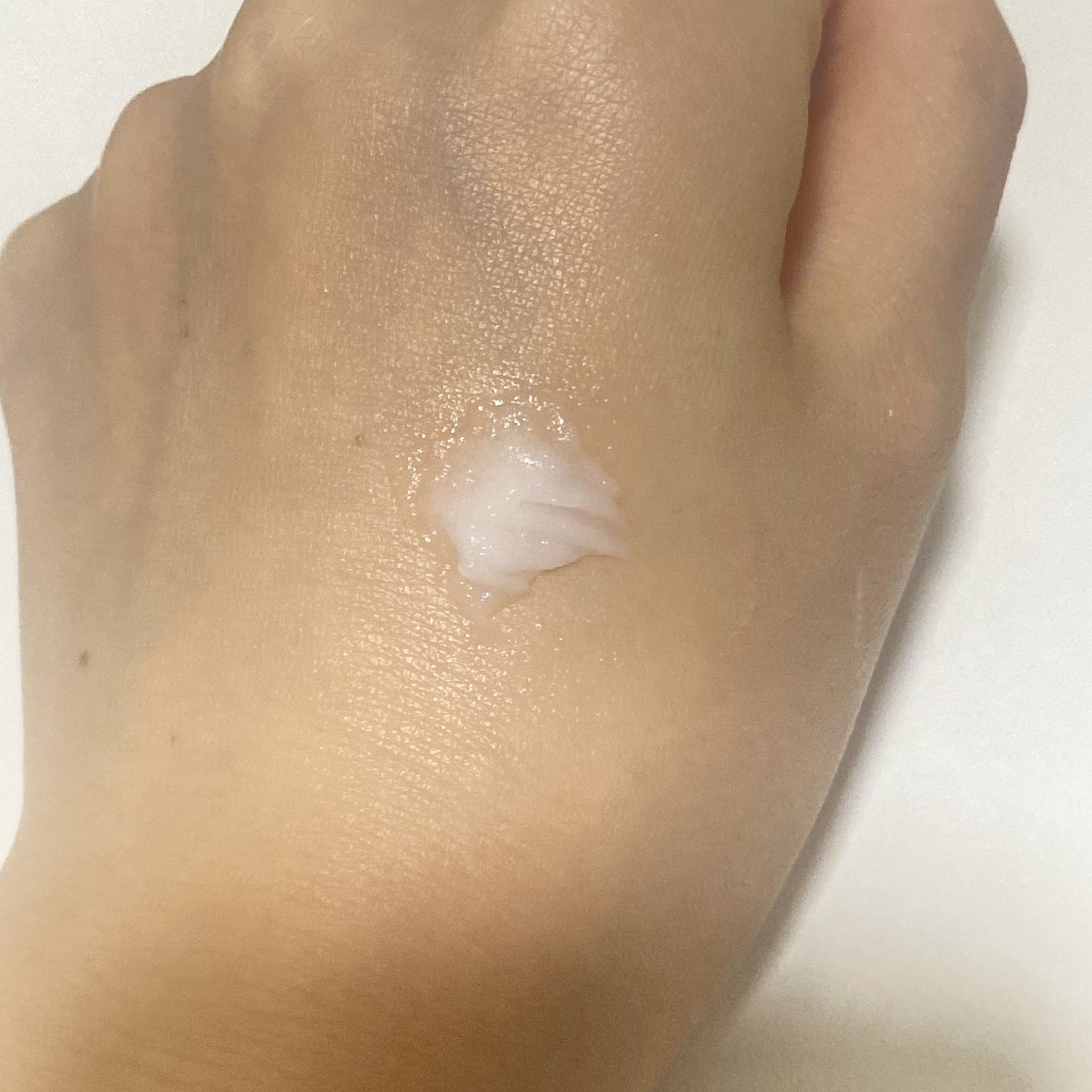 ニベア ロイヤルブルーボディクリーム うるおい密封ケア/ニベア/ボディクリームを使ったクチコミ(2枚目)