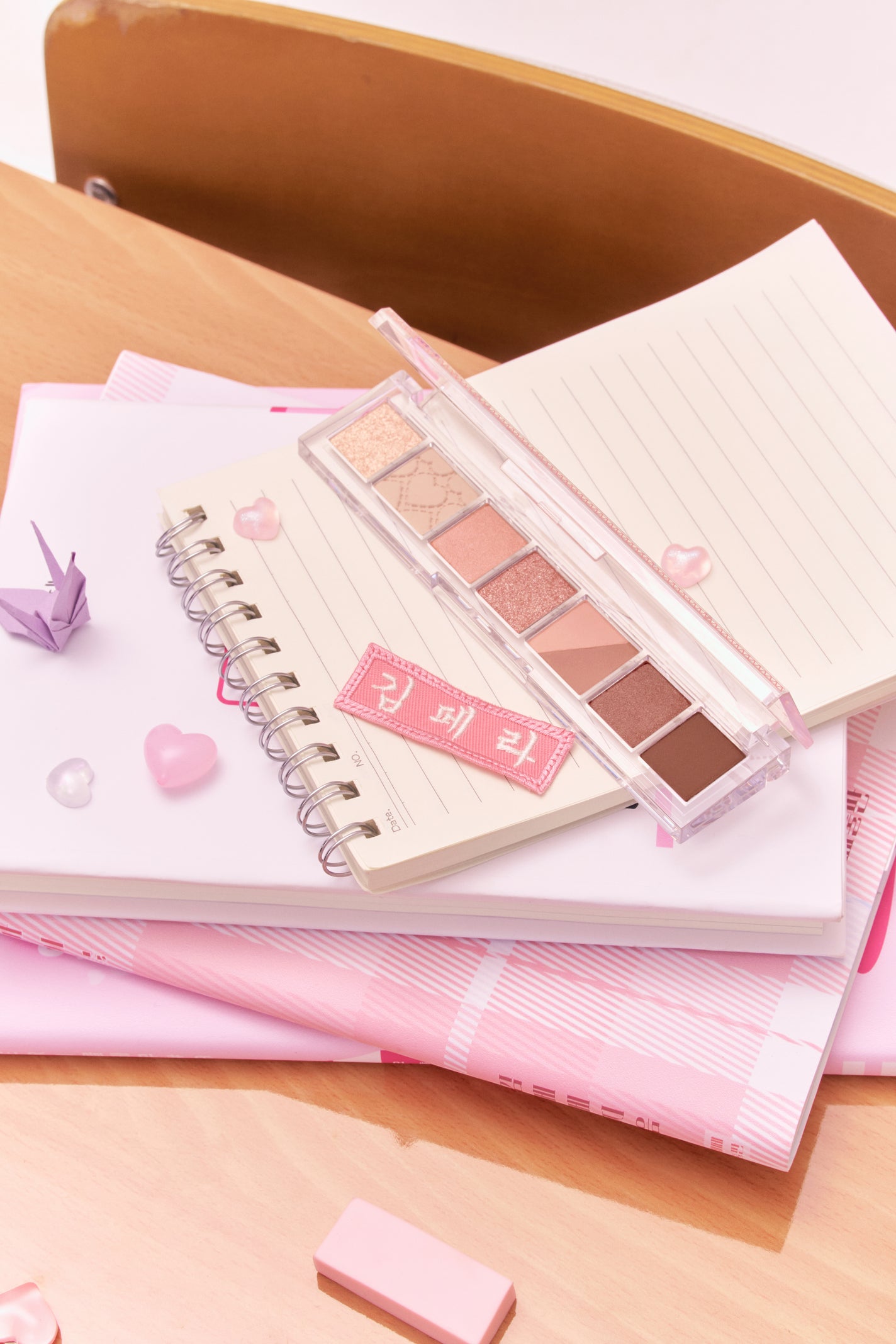 オール テイク ムード パレット(24AD)/PERIPERA/アイシャドウパレットを使ったクチコミ(1枚目)