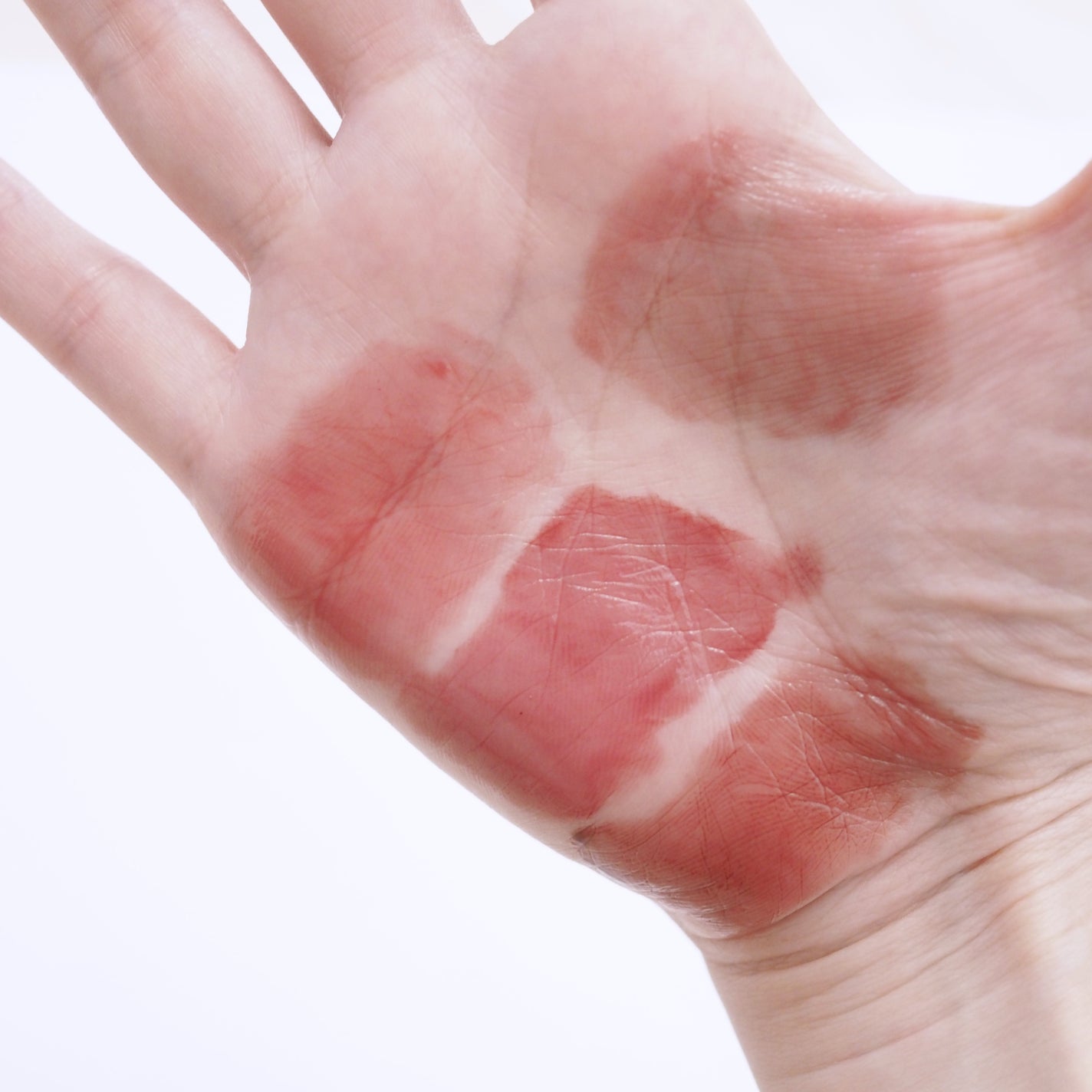 ジューシーラスティングティント/rom&nd/リップティントを使ったクチコミ(2枚目)