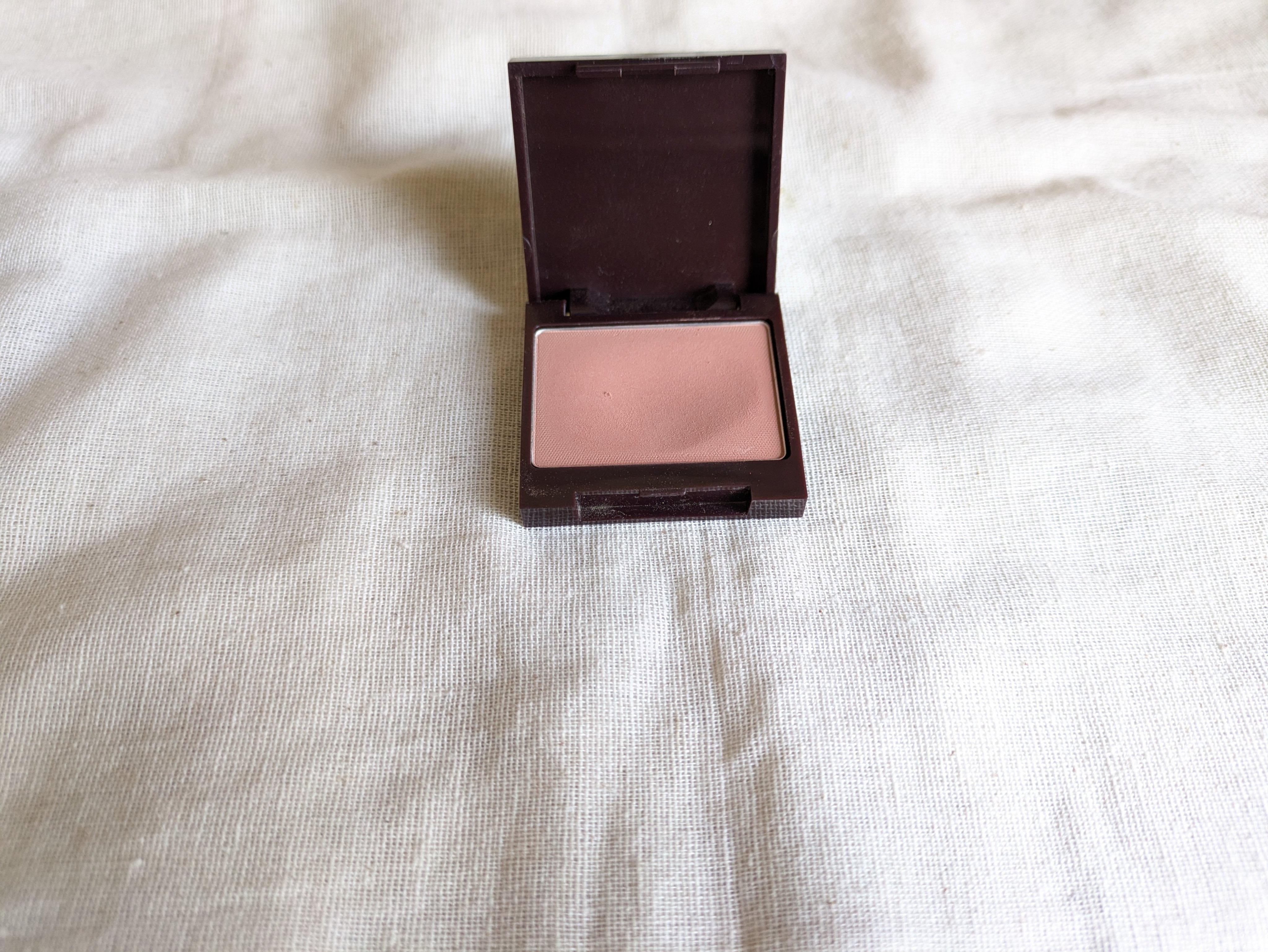 ブラッシュ カラー インフュージョン/ローラ メルシエ/パウダーチークを使ったクチコミ（3枚目）