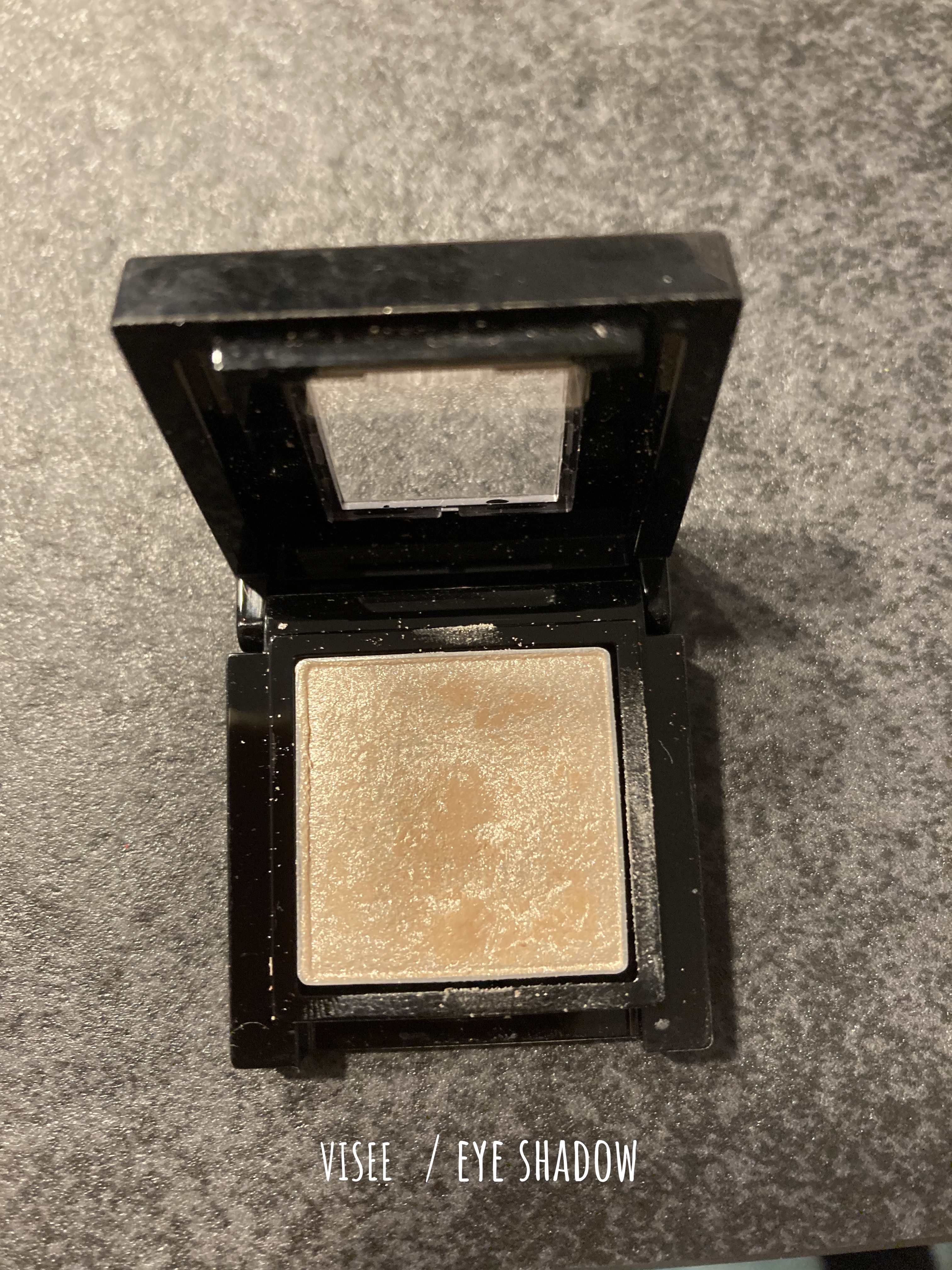 ヴィセ アヴァン シングルアイカラー/Visée/単色アイシャドウを使ったクチコミ（1枚目）