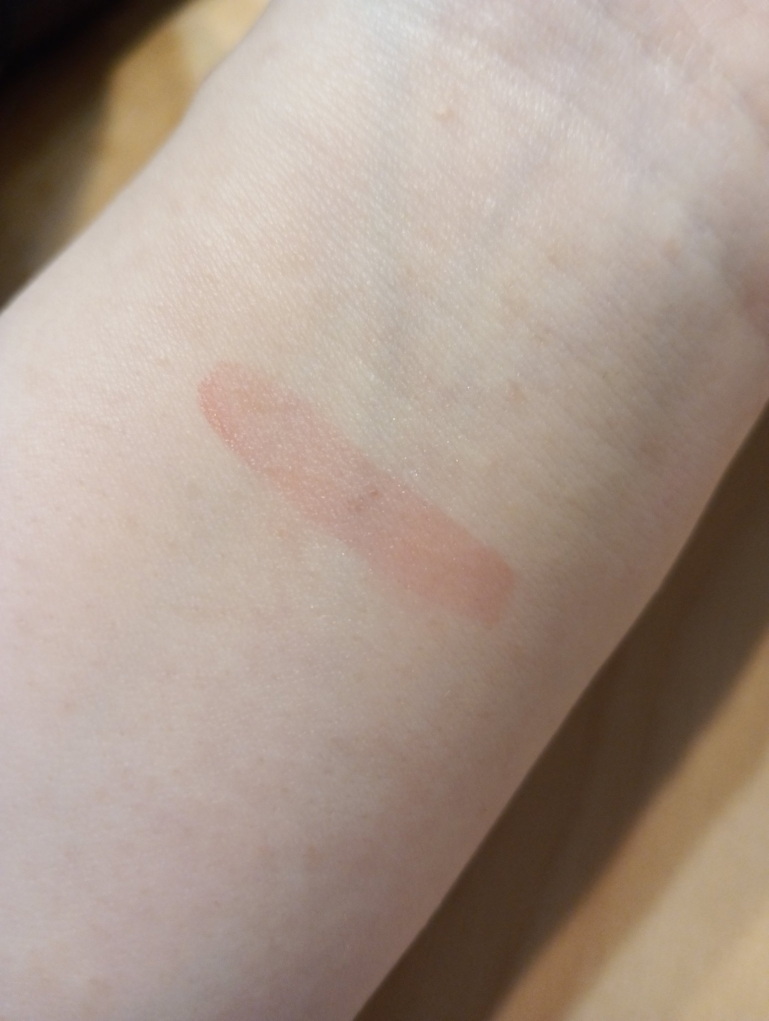 ウォータフルグロウティント/wakemake/リップティントを使ったクチコミ（3枚目）