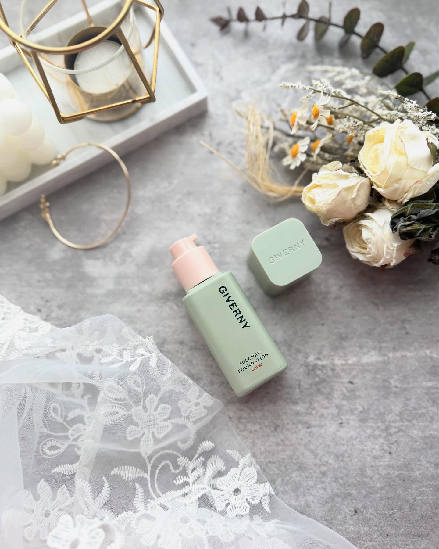 ジヴェルニー 密着カバーファンデーション/GIVERNY/リキッドファンデーションを使ったクチコミ（1枚目）