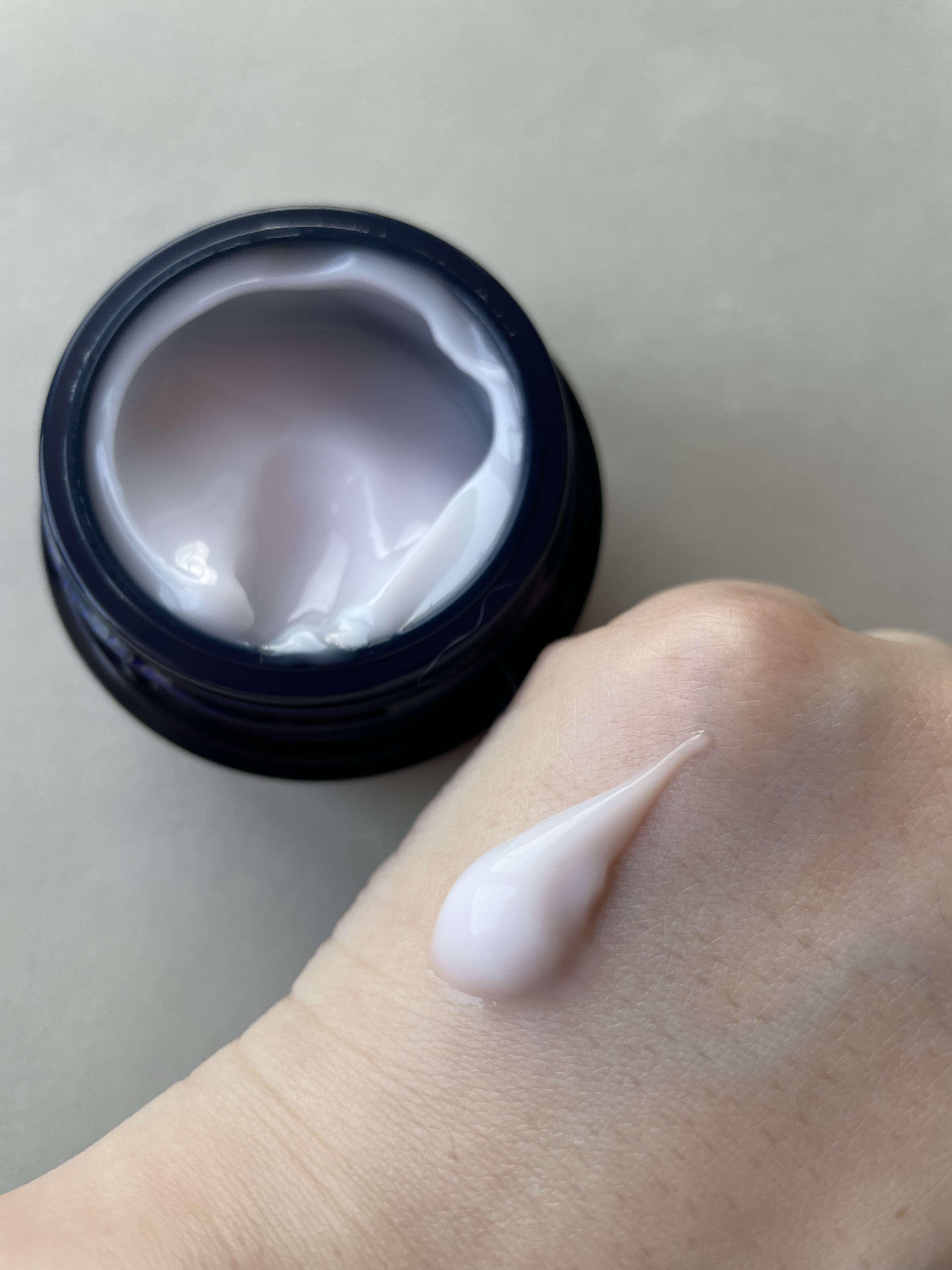 アテニア ミッドナイトモイスチャライザー/アテニア/フェイスクリームを使ったクチコミ（2枚目）