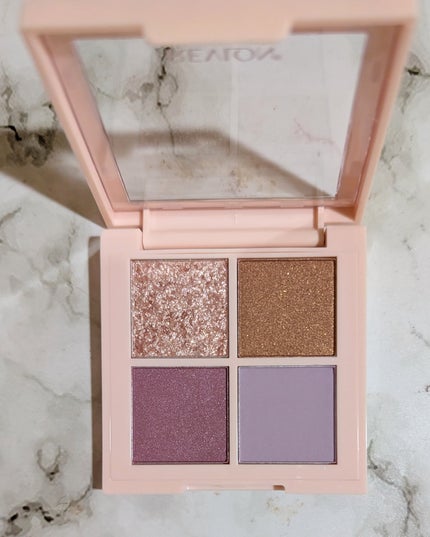 レブロン ダズル アイシャドウ クアッド/REVLON/アイシャドウパレットを使ったクチコミ(2枚目)