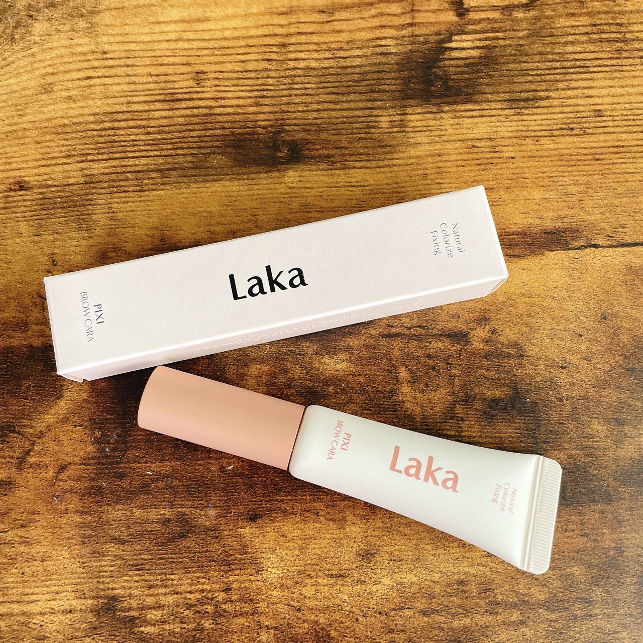 ラカ ピクシーブロウカラ 02 ウッドブラウン/Laka/眉マスカラを使ったクチコミ（2枚目）