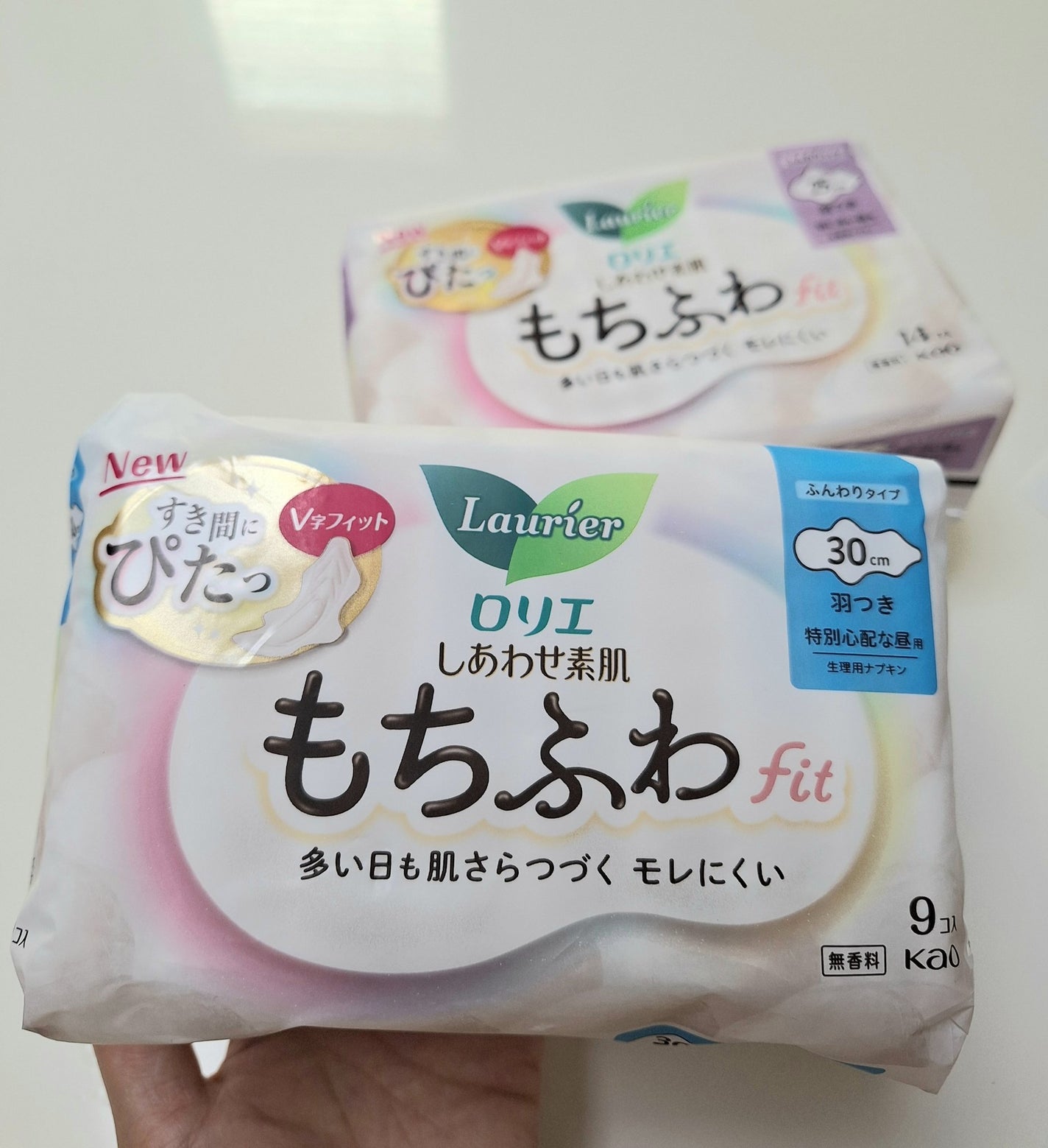 ロリエ もちふわ fit 25cm 羽つき 14コ入 (医薬部外品 )/ロリエ/ナプキンを使ったクチコミ(2枚目)