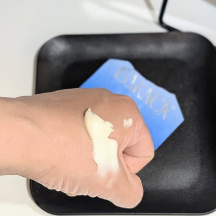 kuni_フォロバ on LIPS 「夏の暑さ対策コスメ🧊ビタマックスアイシングスージングジェル🩵な..」(3枚目)