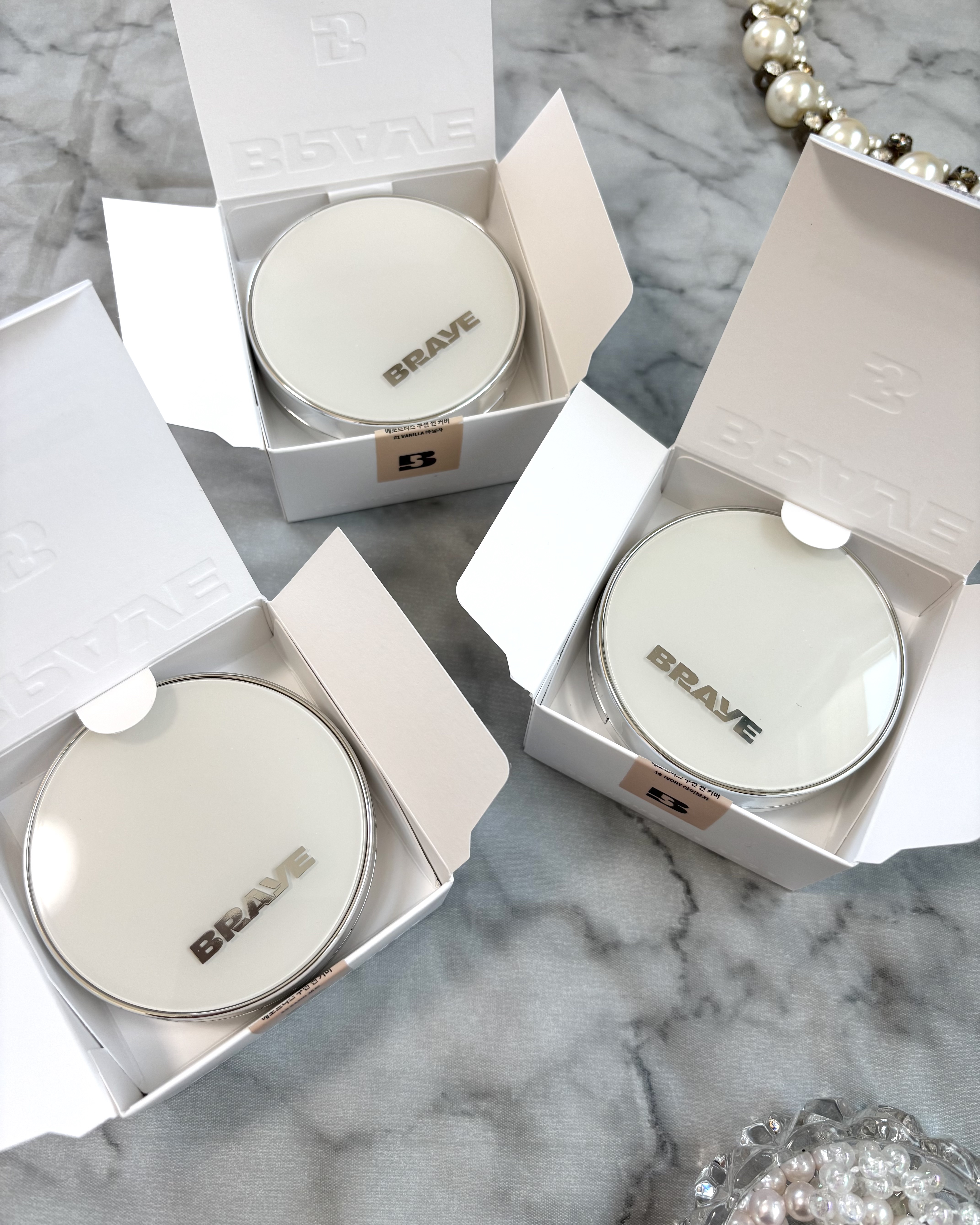 BRAYE EFFORTLESS CUSHION (3 COLORS)/BRAYE/クッションファンデーションを使ったクチコミ（2枚目）