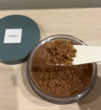 フェイススクラブ ブラッシャー VG/アーレス/スクラブ・ゴマージュを使ったクチコミ(2枚目)