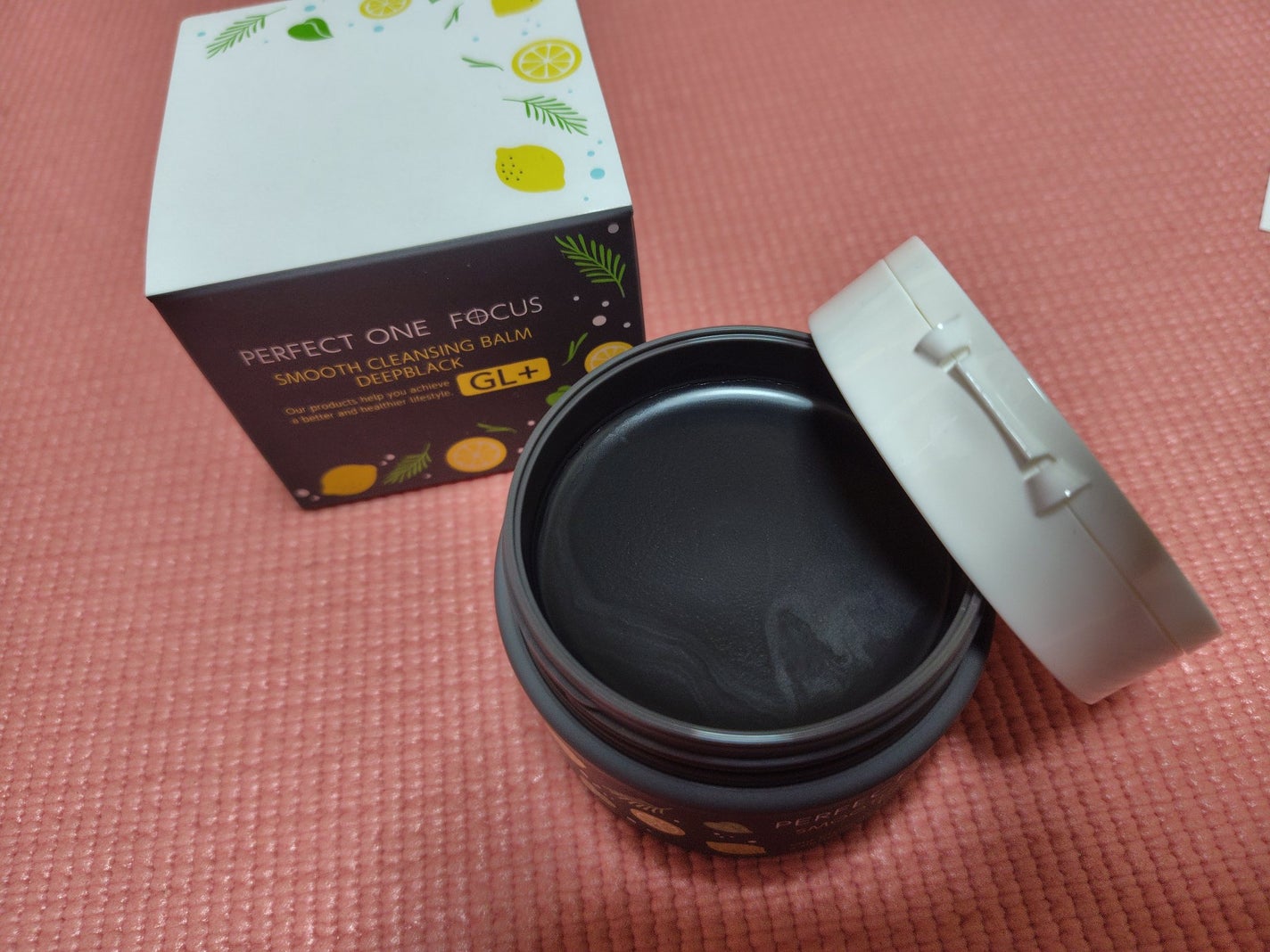 スムースクレンジングバーム ディープブラック GL+/PERFECT ONE FOCUS/クレンジングバームを使ったクチコミ(2枚目)