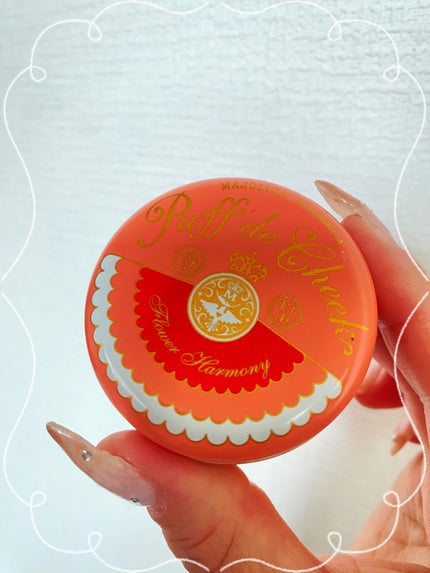 パフ・デ・チーク(フラワーハーモニー)/MAJOLICA MAJORCA/パウダーチークを使ったクチコミ(1枚目)