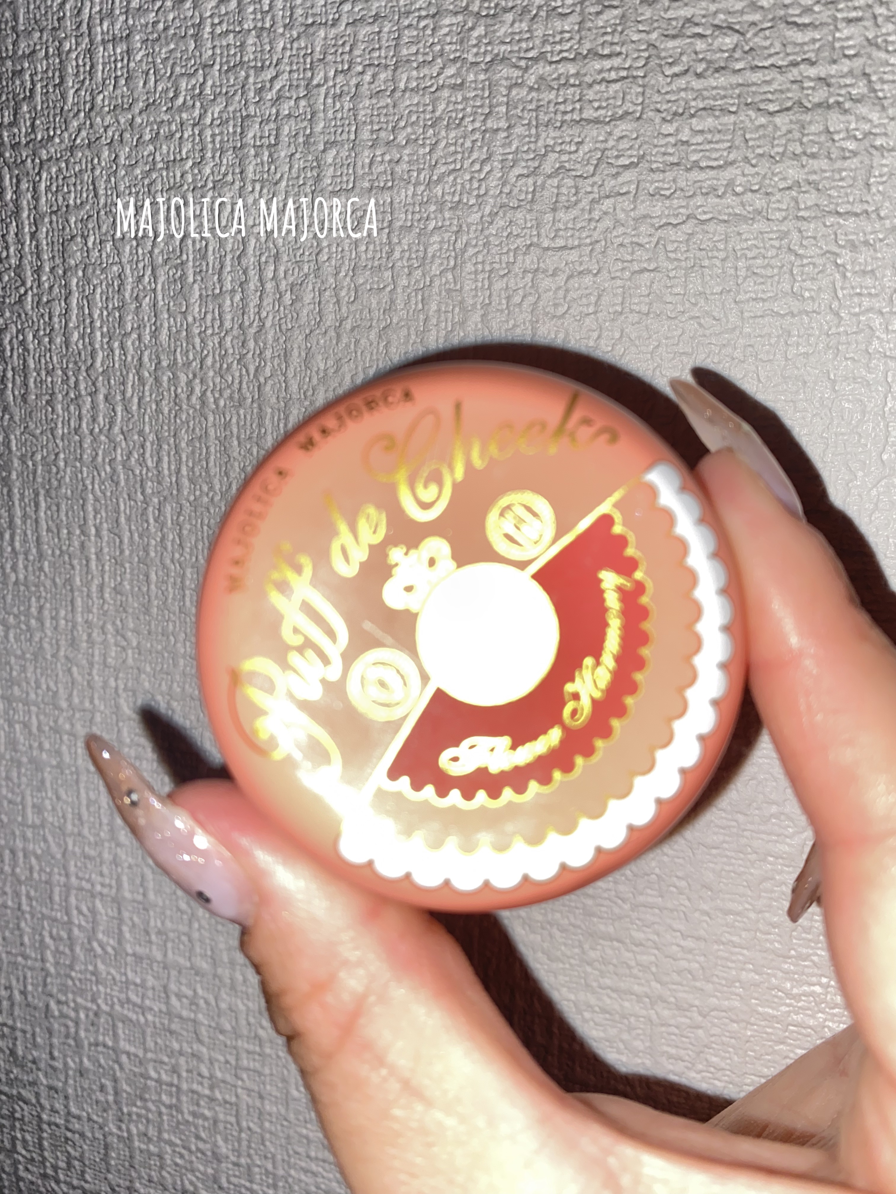 パフ・デ・チーク(フラワーハーモニー)/MAJOLICA MAJORCA/パウダーチークを使ったクチコミ（1枚目）