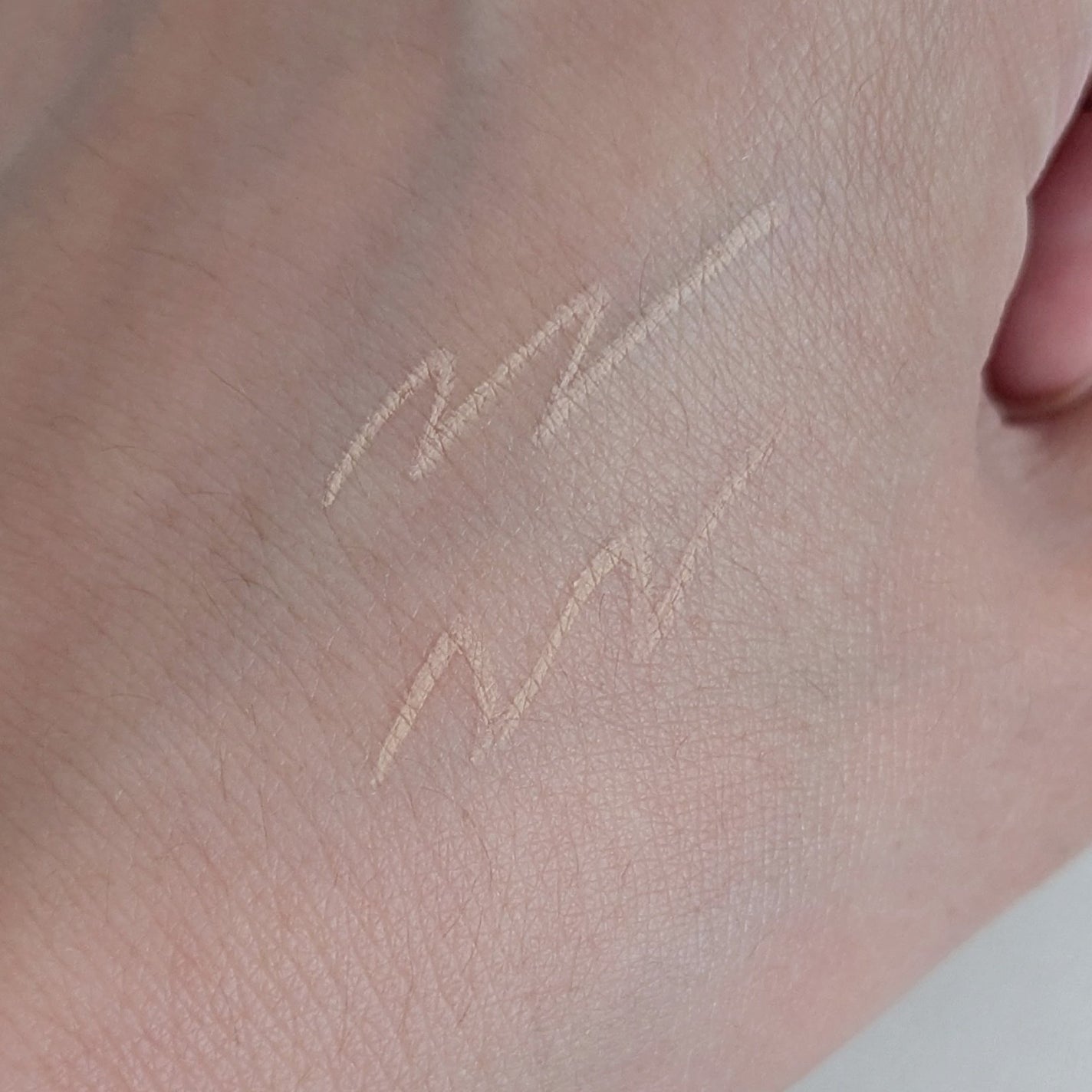 カバーパーフェクション コンシーラー ペンシル/the SAEM/ペンシルコンシーラーを使ったクチコミ(3枚目)