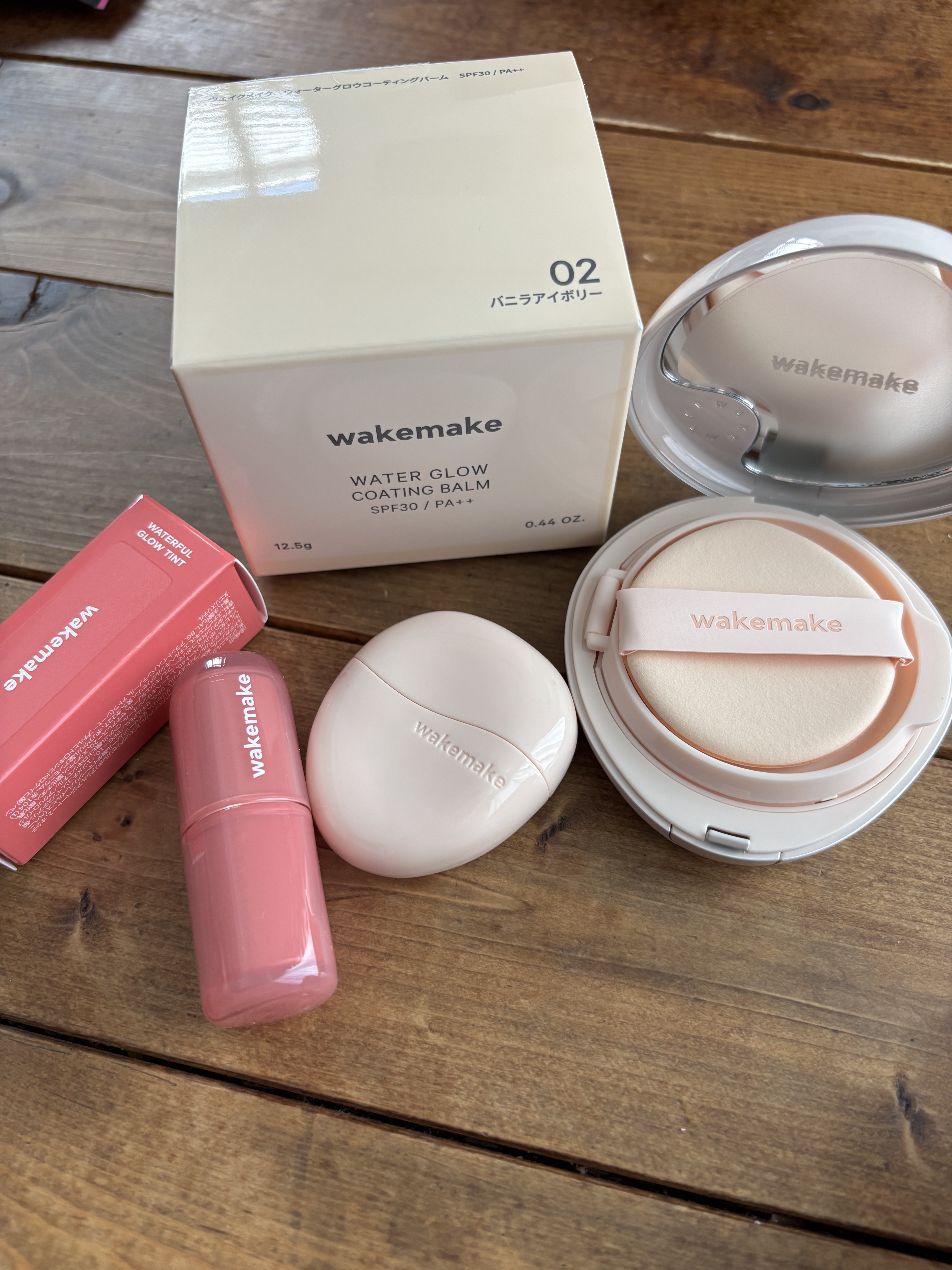 ウォータフルグロウティント/wakemake/リップティントを使ったクチコミ（1枚目）