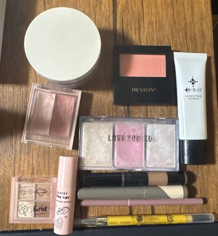 ラブ ユー ソー モッチ ハイライティング パレット/NYX Professional Makeup/プレストパウダーを使ったクチコミ(1枚目)