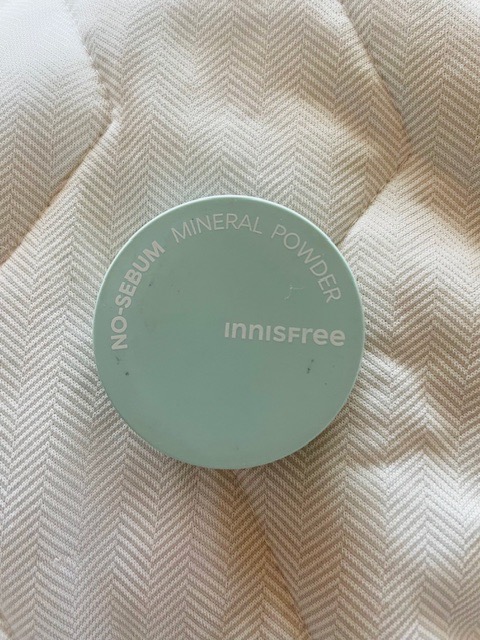 ノーセバム　ミネラルパウダー　N/innisfree/ルースパウダーを使ったクチコミ（1枚目）