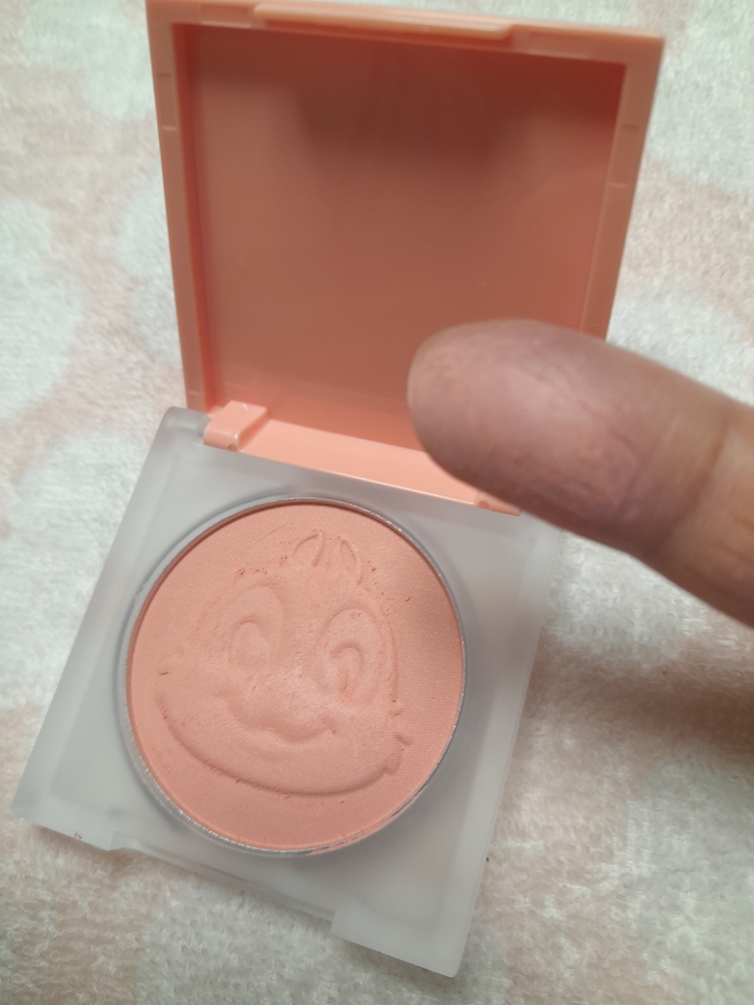 ブラリーチーク(ディズニーエディション)/espoir/チークを使ったクチコミ（3枚目）