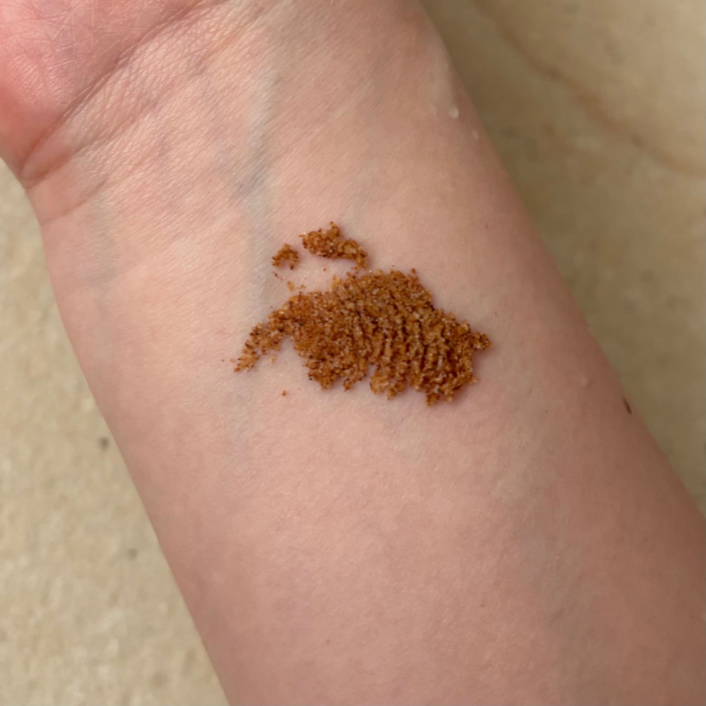 フェイススクラブ ブラッシャー VG/アーレス/スクラブ・ゴマージュを使ったクチコミ(3枚目)