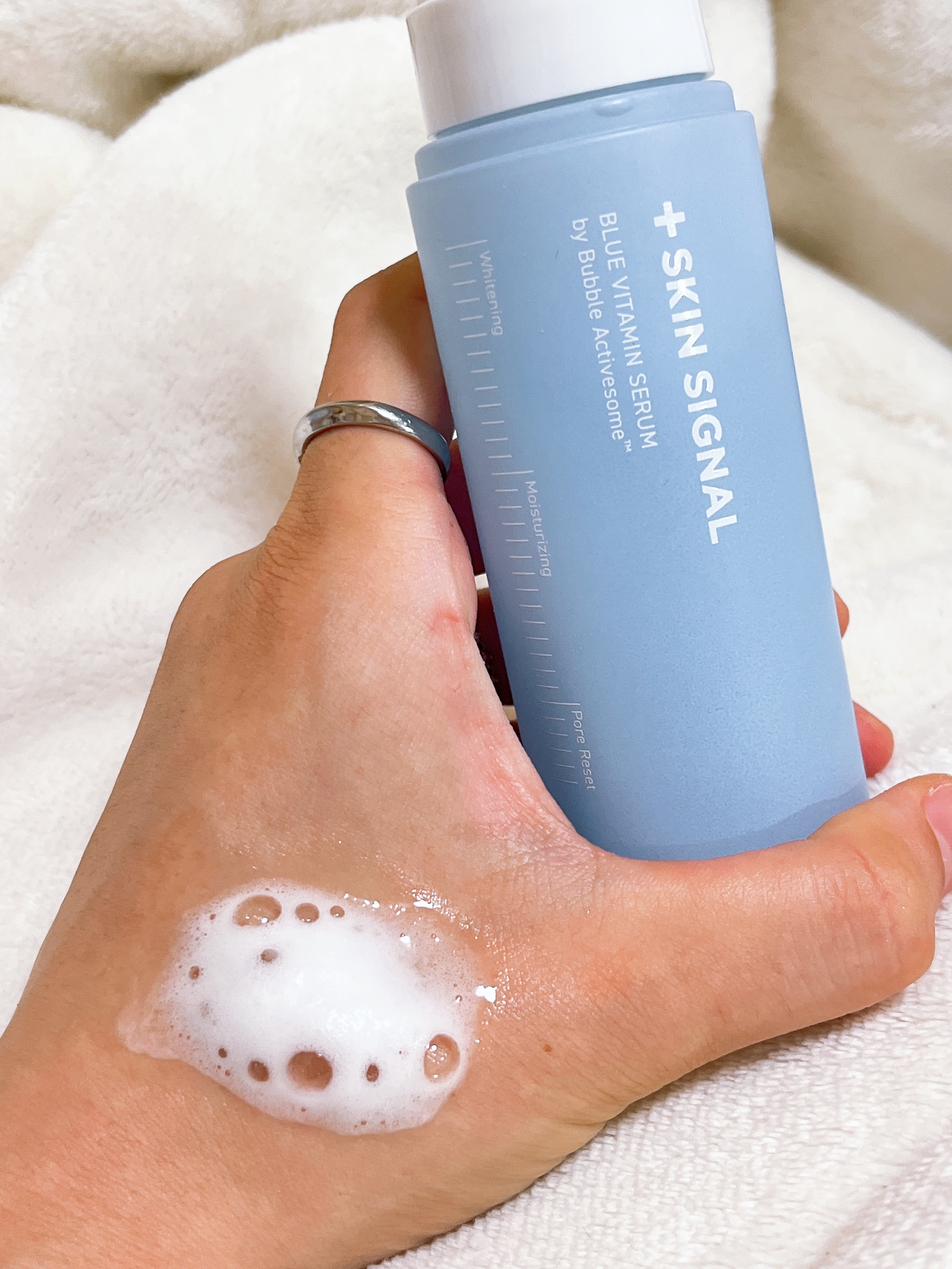 ブルービタミン バブルセラム エッセンス/SKIN SIGNAL/美容液を使ったクチコミ（2枚目）